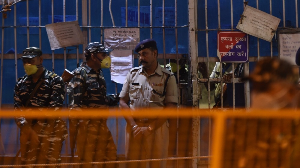 India: Delhi rape convicts hanged