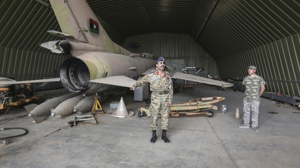 Libyan army retakes key airbase from warlord''s forces