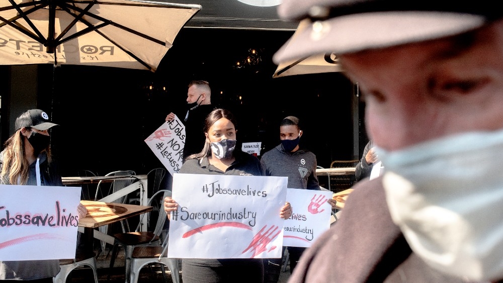 SAFRICA - HEALTH - VIRUS - ECONOMY - RESTAURANTS