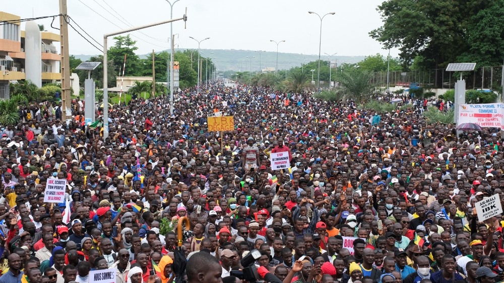 Supporters of the Imam Mahmoud Dicko and other opposition political parties attend a mass protest demanding the resignation of Mali''s President
