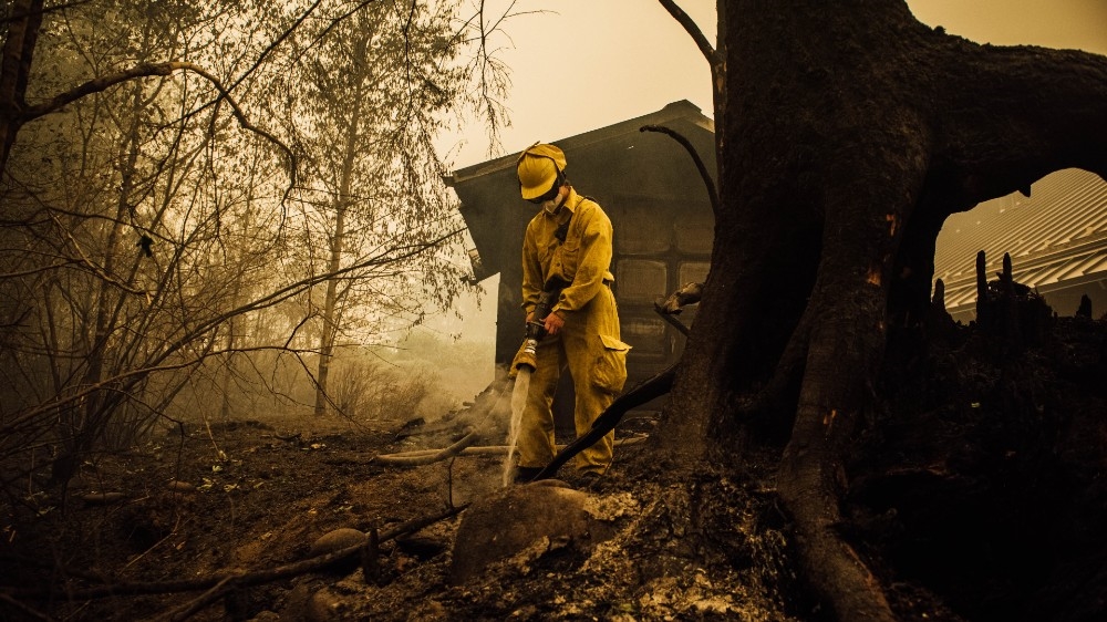 Firefighter wildfires Oregon US