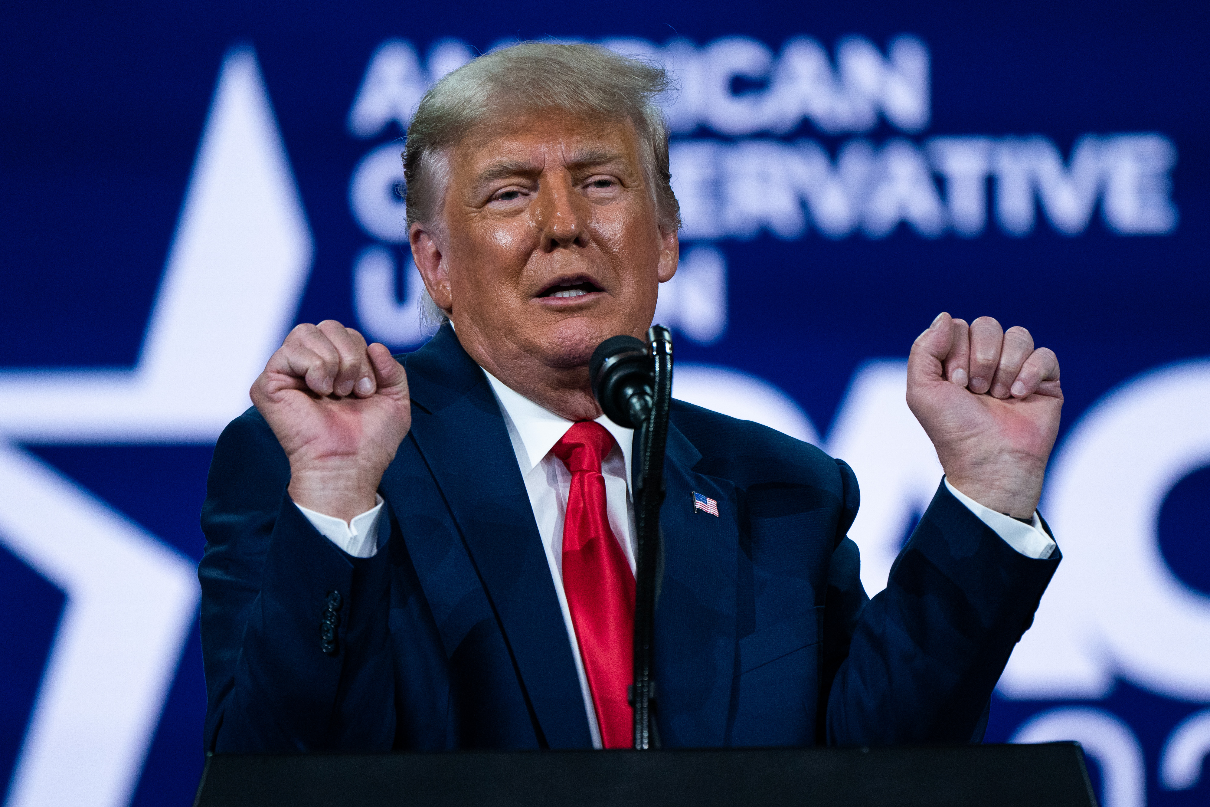 Former US President Donald Trump speaks during the Conservative Political Action Conference (CPAC) in Orlando, Florida, US, on Sunday, Feb. 28, 2021 [Elijah Nouvelage/BLOOMBERG via GETTY IMAGES]