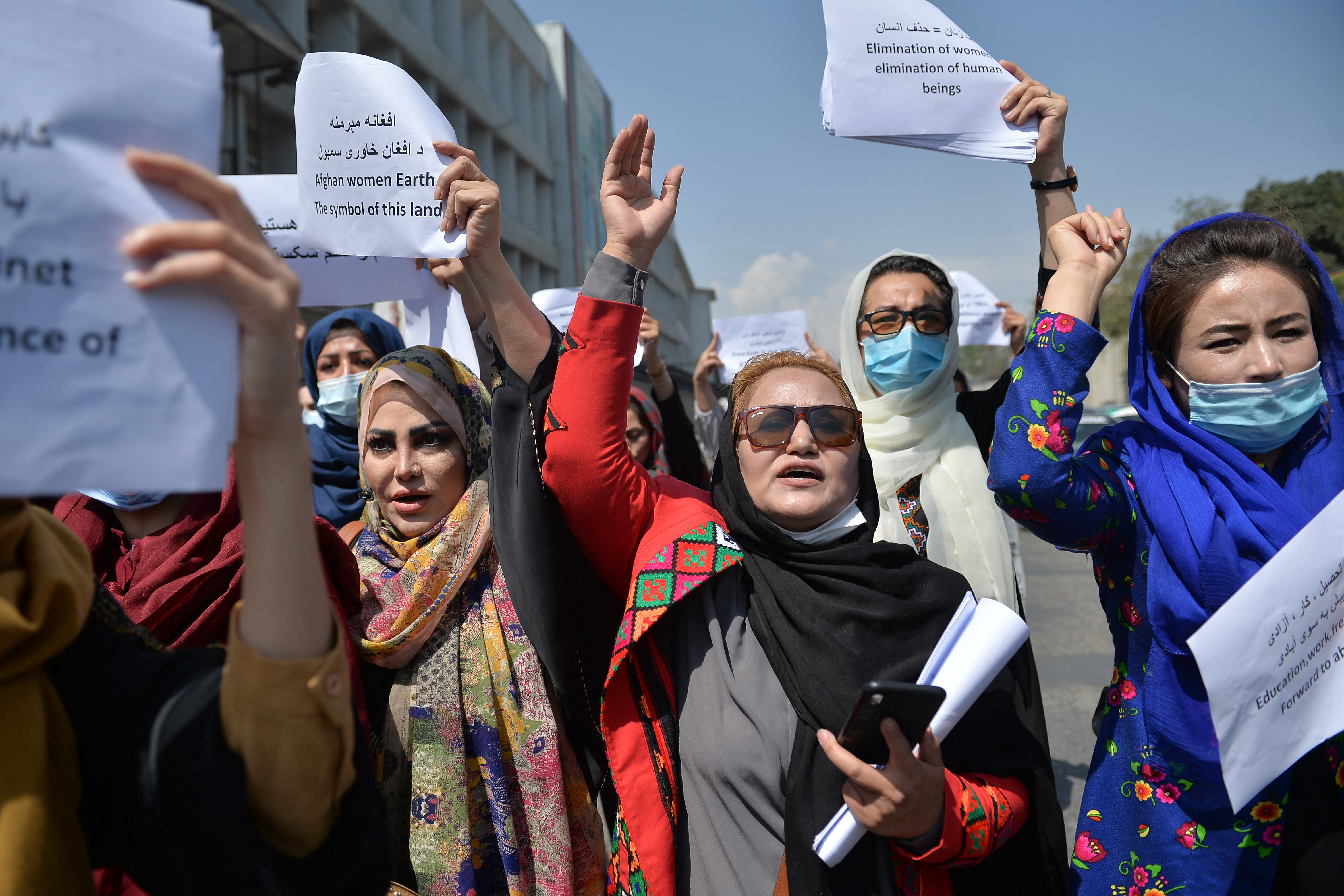Afghan women take part in a protest march for their rights under the Taliban rule in the downtown area of Kabul on September 3, 2021. [Hoshang Hashimi/AFP]