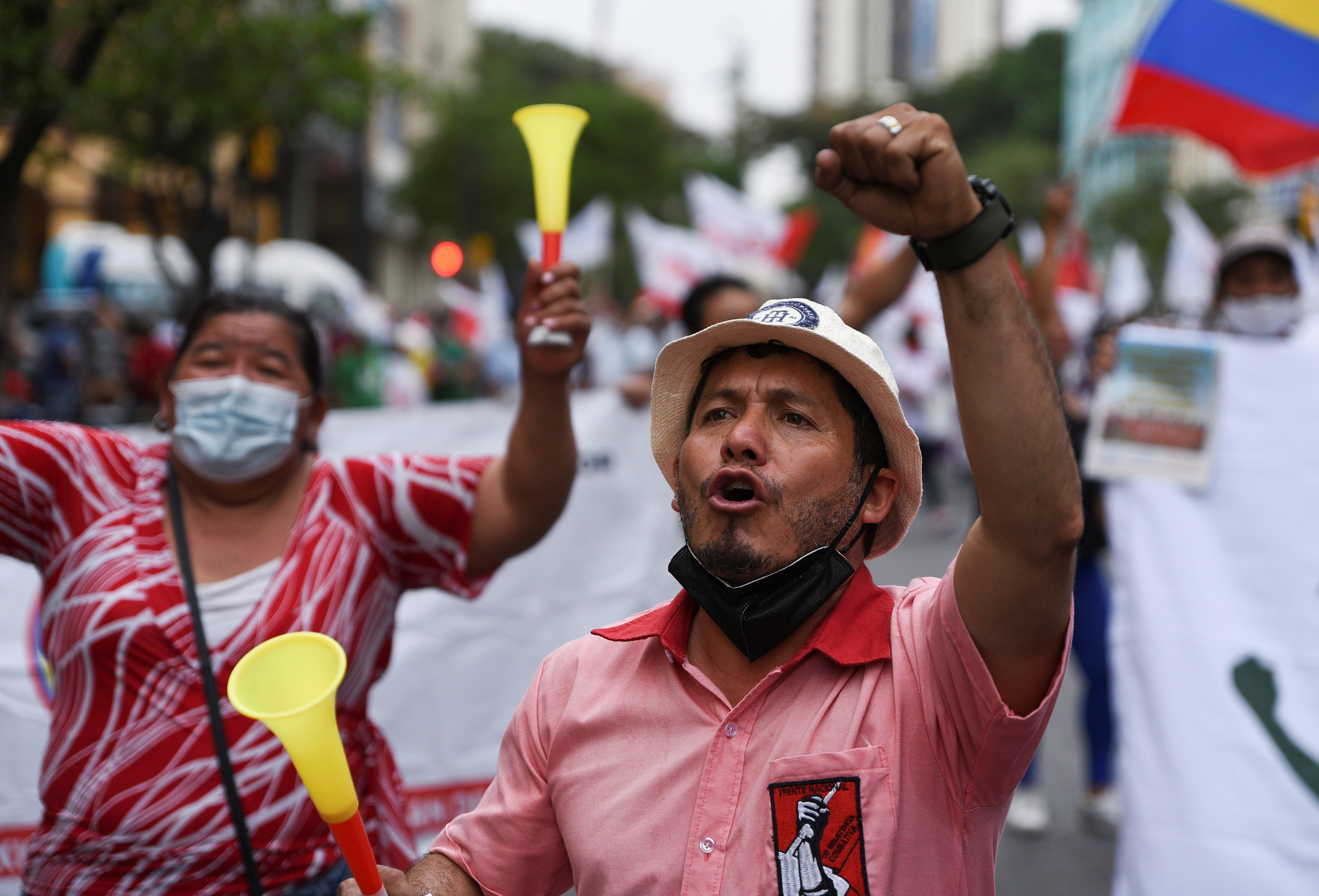 People march in protest against the economic policies of conservative Ecuadorean President Guillermo Lasso, days after he raised fuel prices, in Guayaquil [Vicente Gaibor del Pino/Reuters]