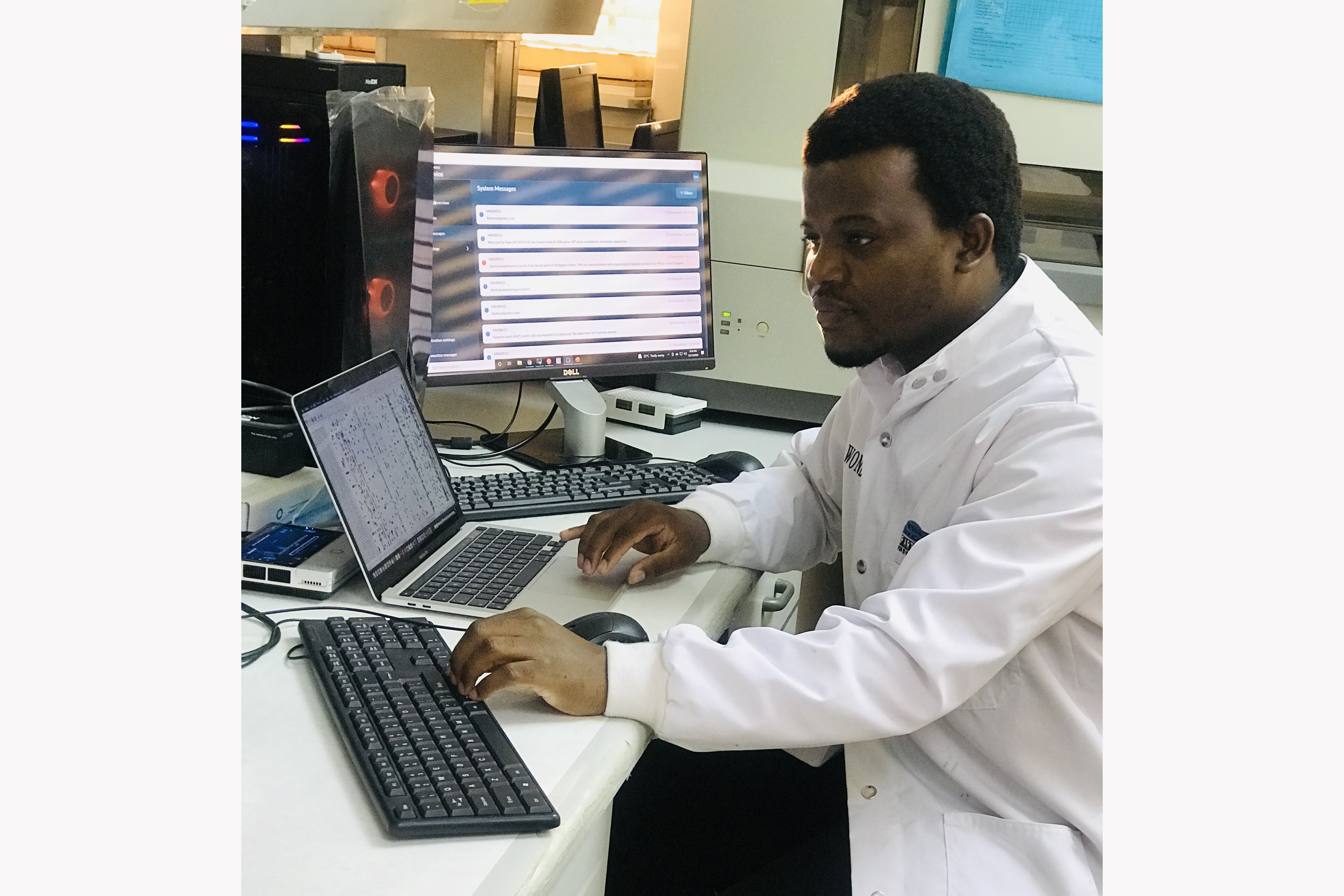 Botswana's omicron discovering team