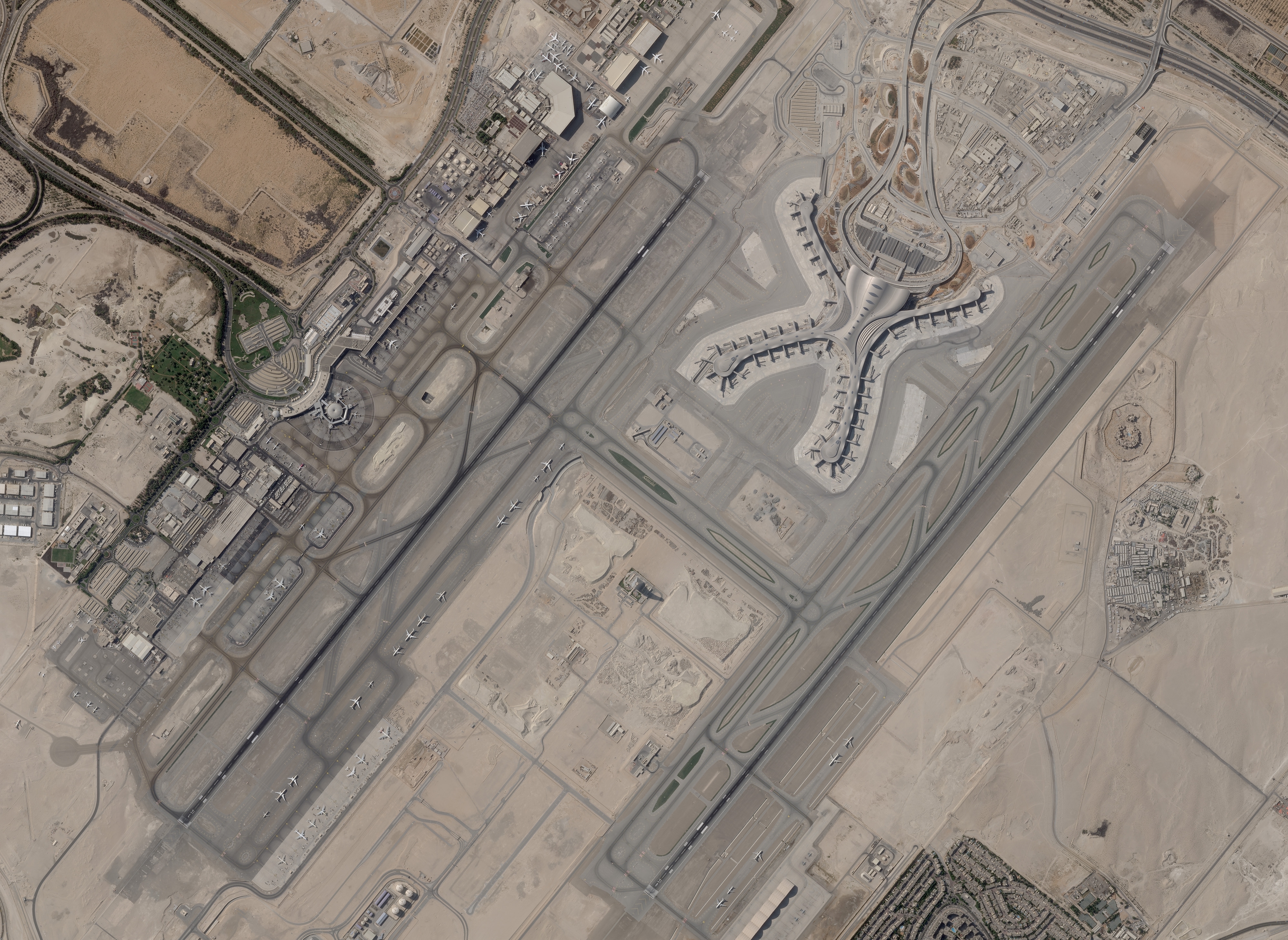 Satellite image of Abu Dhabi airport
