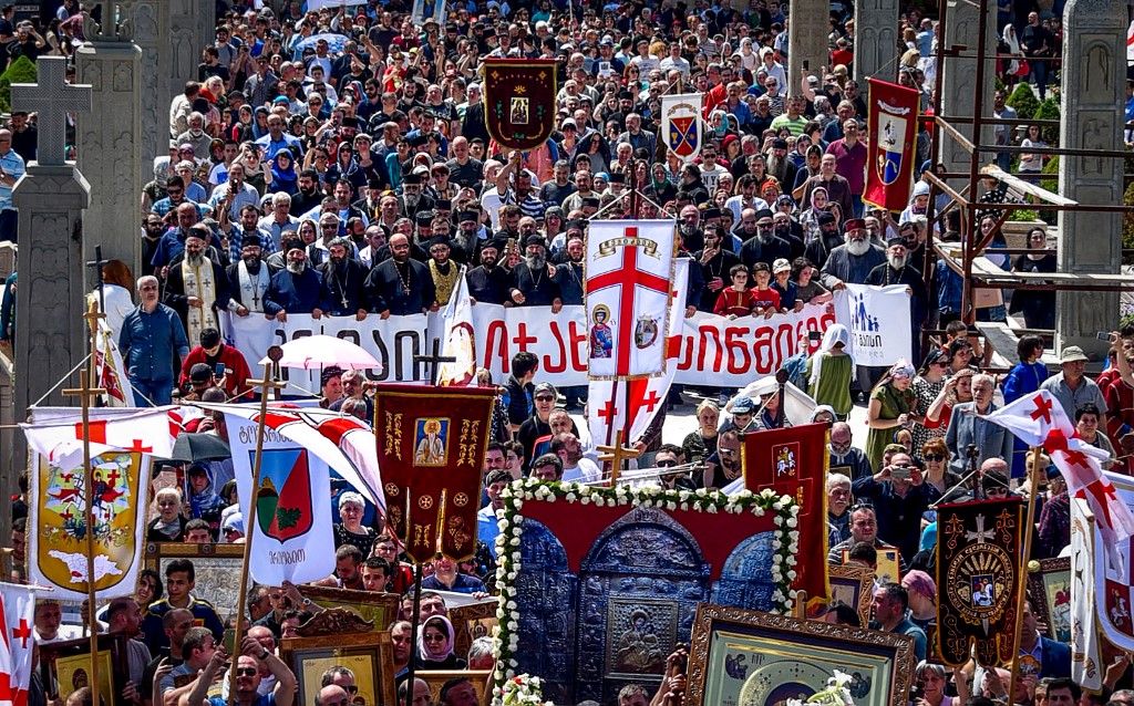 People attend a rally marking the Day of Family Purity and opposing the International Day Against Homophobia and Transphobia in Tbilisi