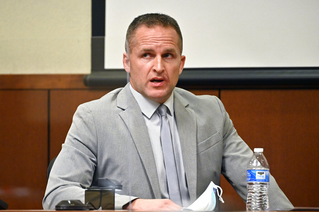 Former Louisville Police officer Brett Hankison is questioned by his defence lawyer in Louisville, Ky.