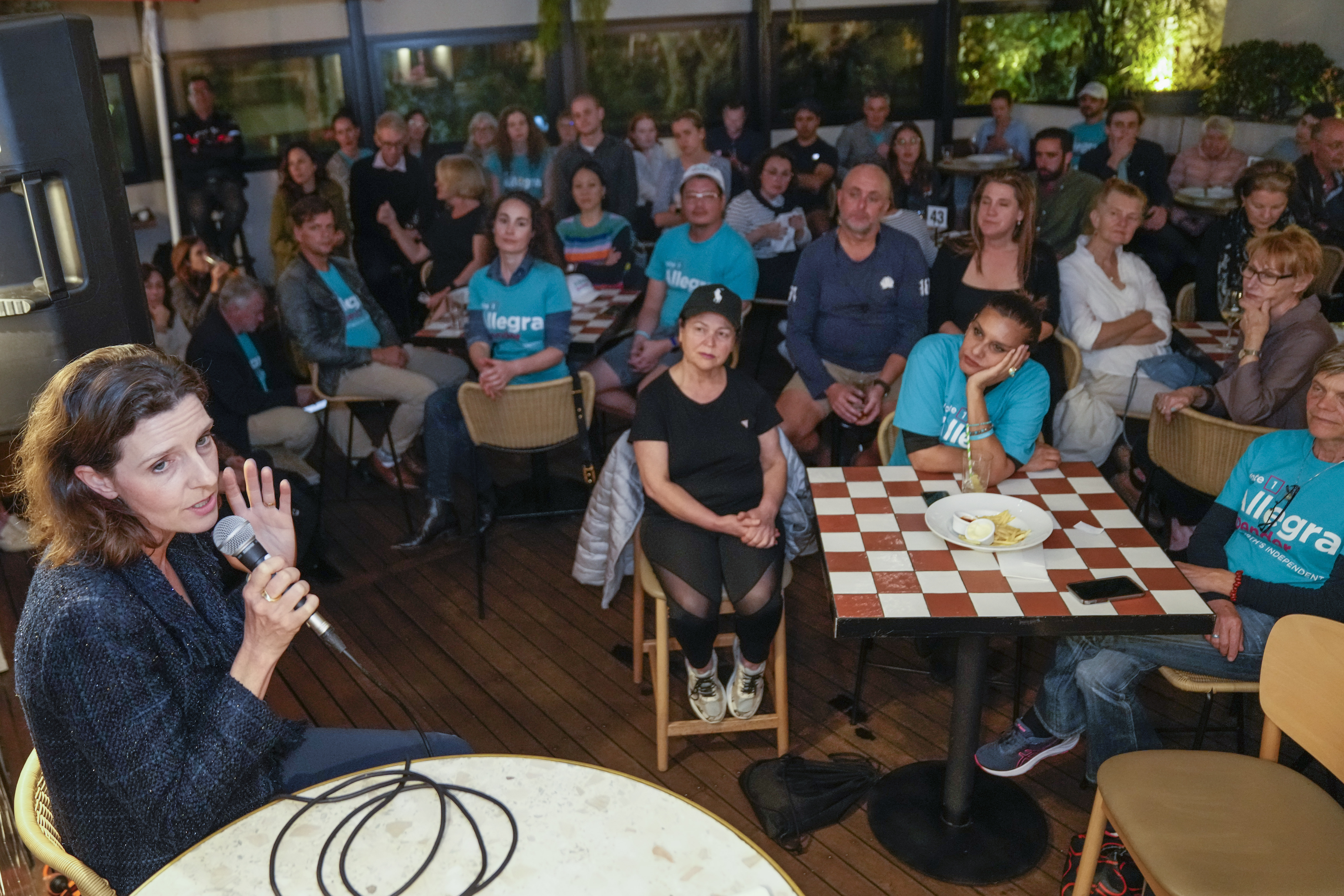 Independent candidate Allegra Spender speaks to voters in the Sydney inner city seat of Wentworth where she hopes to unseat the Liberal candidate