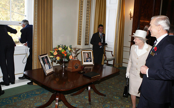 Queen Elizabeth at the Royal College of Defence Studies