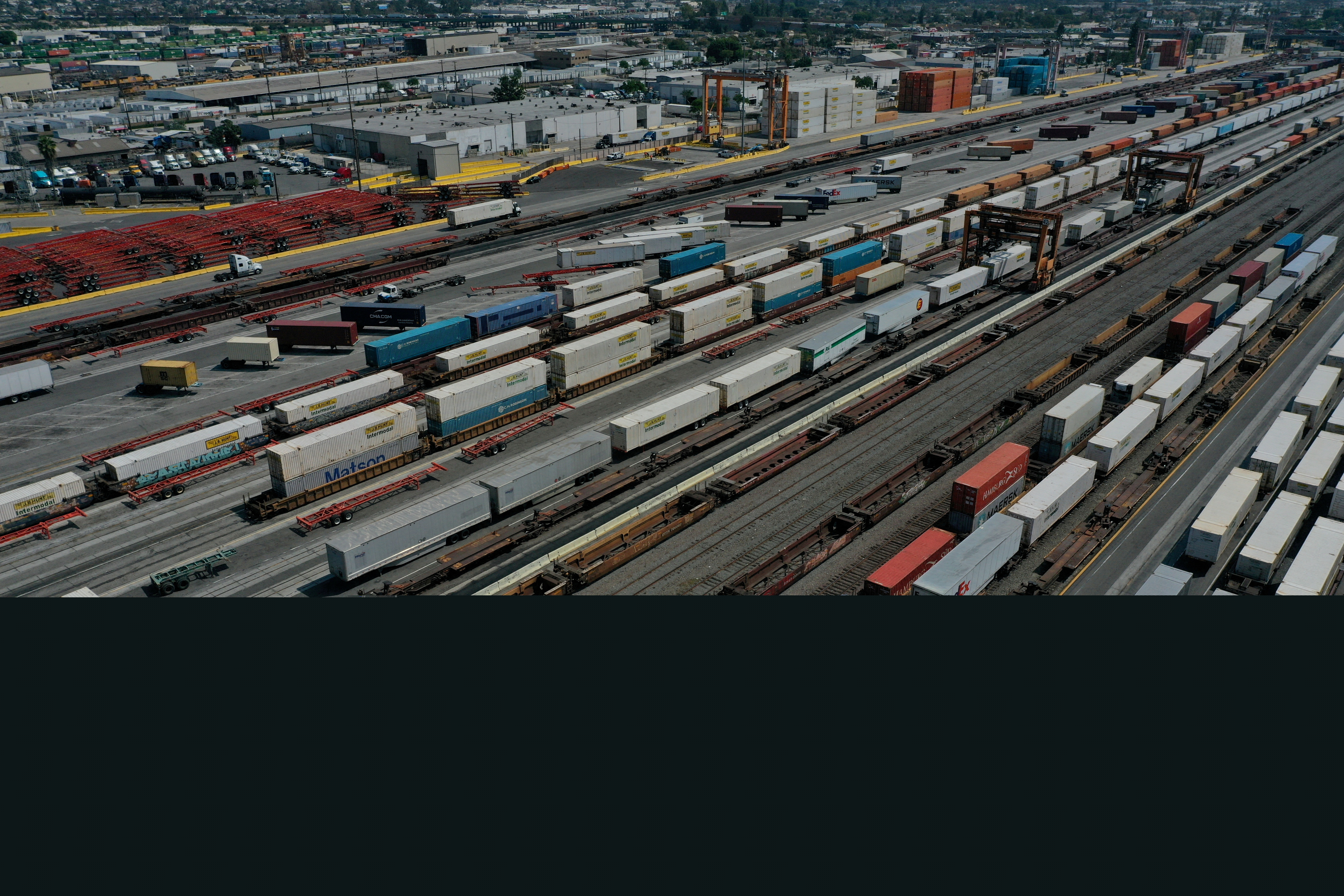 freight trains in Los Angeles