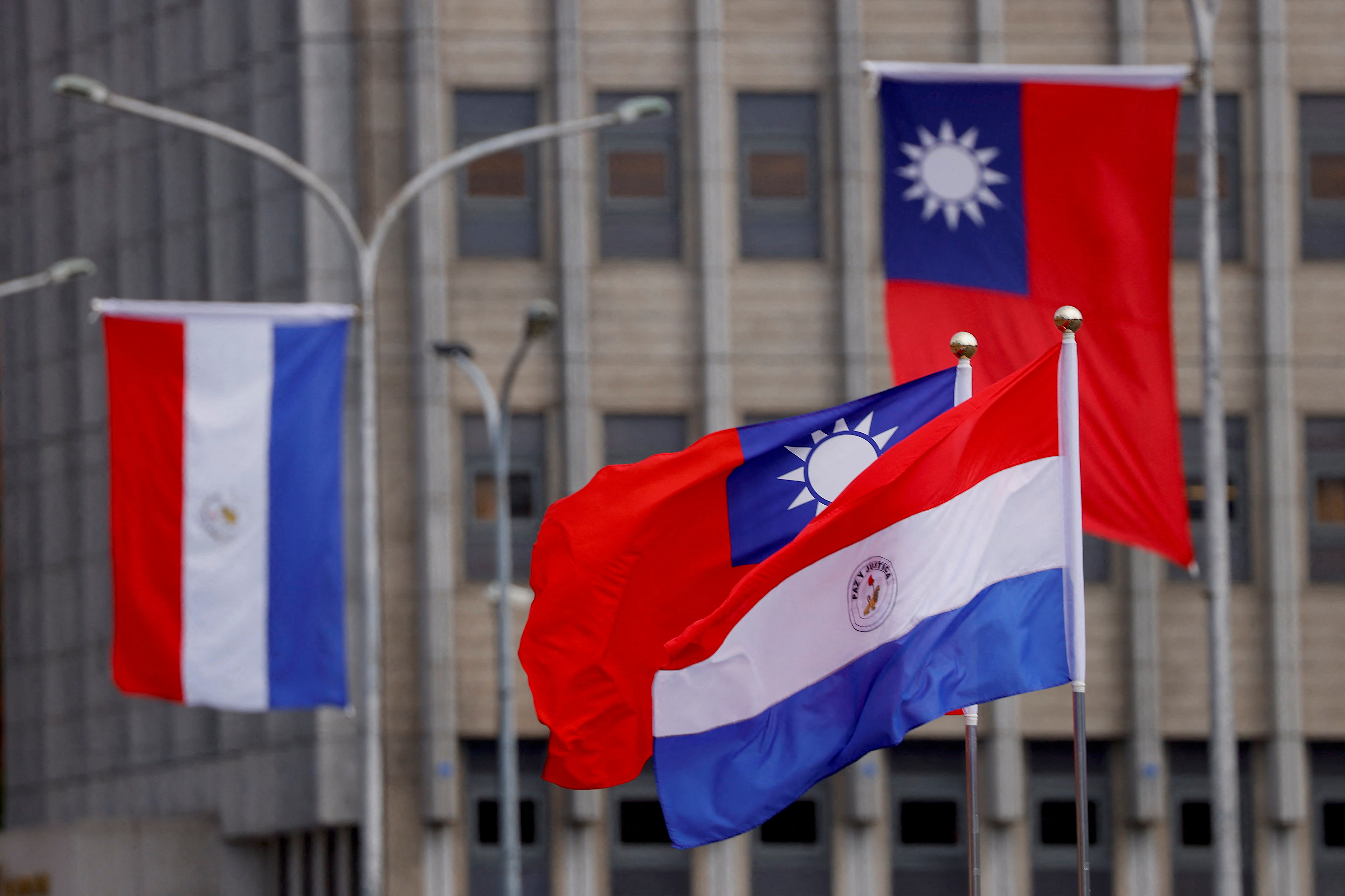 Paraguayan and Taiwanese flags side by side