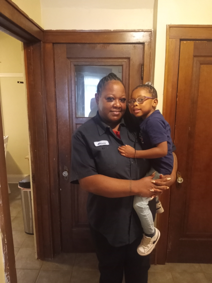 Alicia Black with her daughter