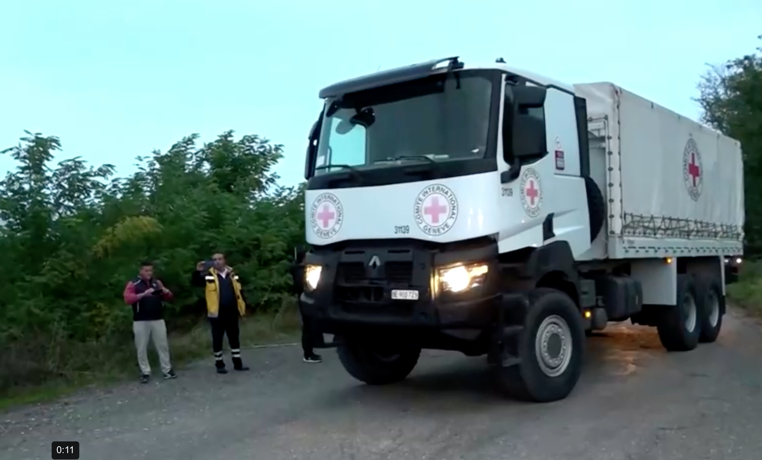 RED CROSS (ICRC) HUMANITARIAN CONVOYS CROSSING INTO BREAKAWAY KARABAKH REGION