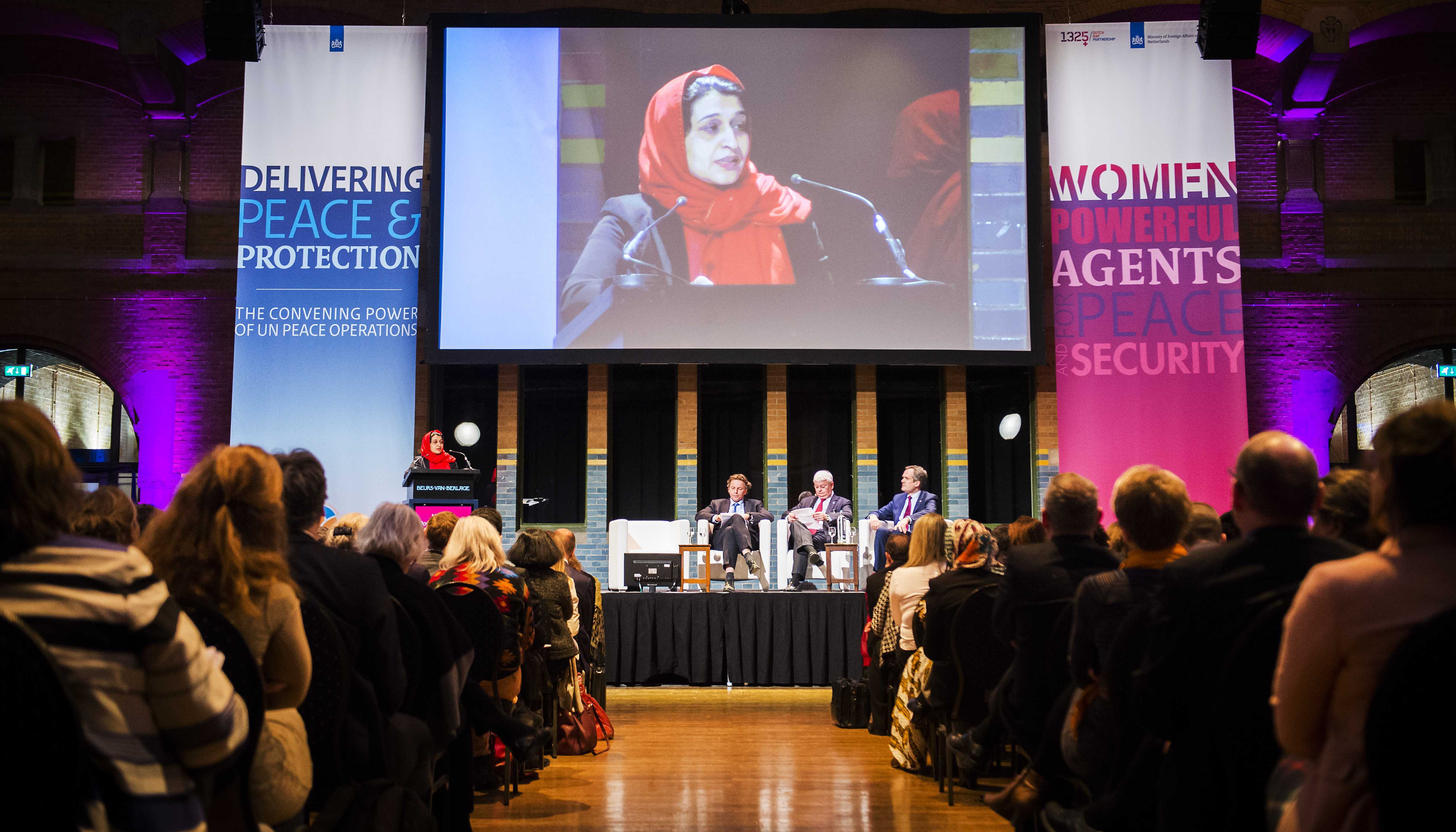 epa04624456 Hasina Safi, Director of the Afghan Women's Network, speaks during a meeting on UN peacekeeping missions in Amsterdam, The Netherlands, 17 February 2015. Representatives of more than forty European countries are gathered at the conference at the invitation of Dutch Foreign Minister Bert Koenders. EPA/REMKO DE WAAL