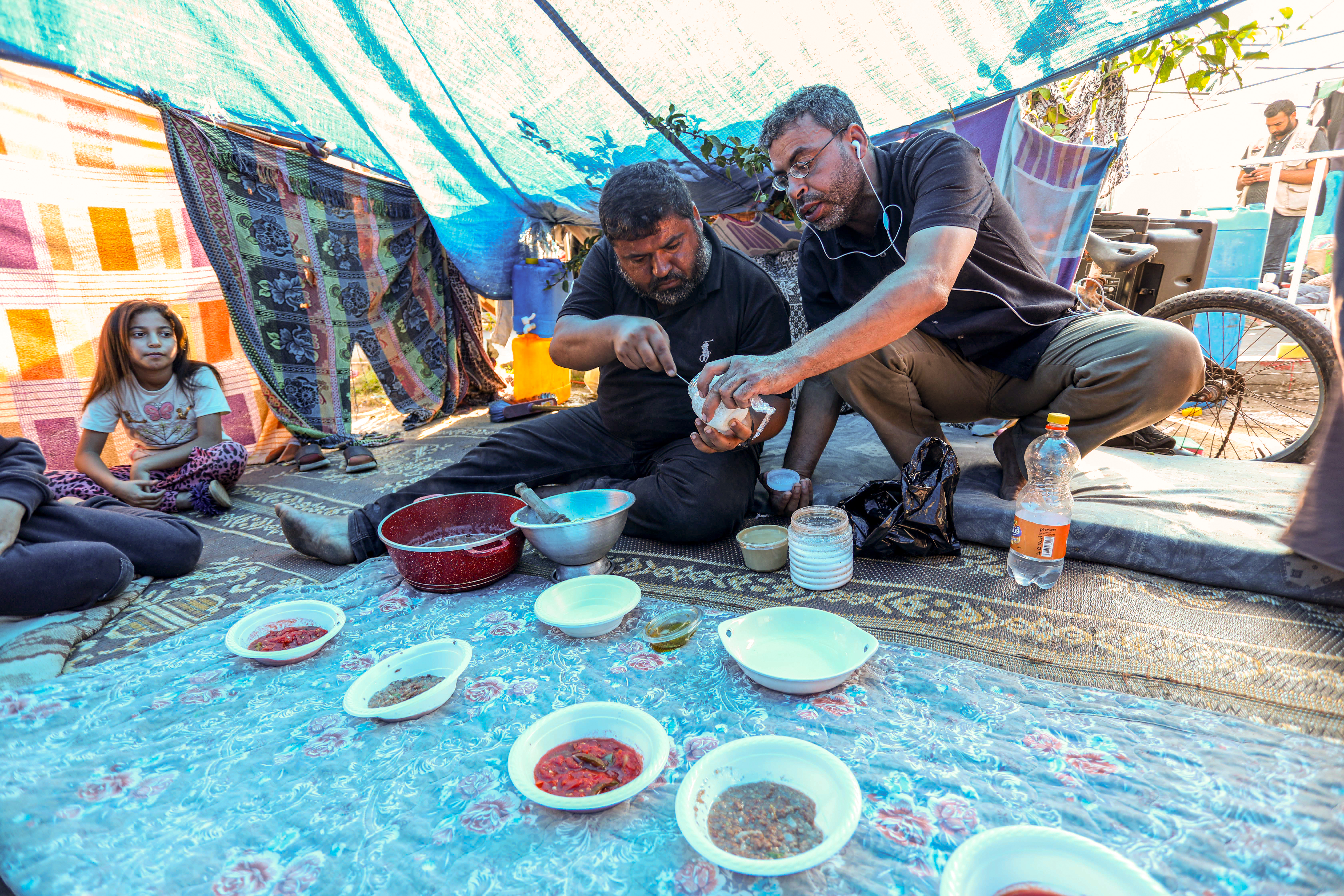 Family sheltering at Al-Shifa hosital in Gaza