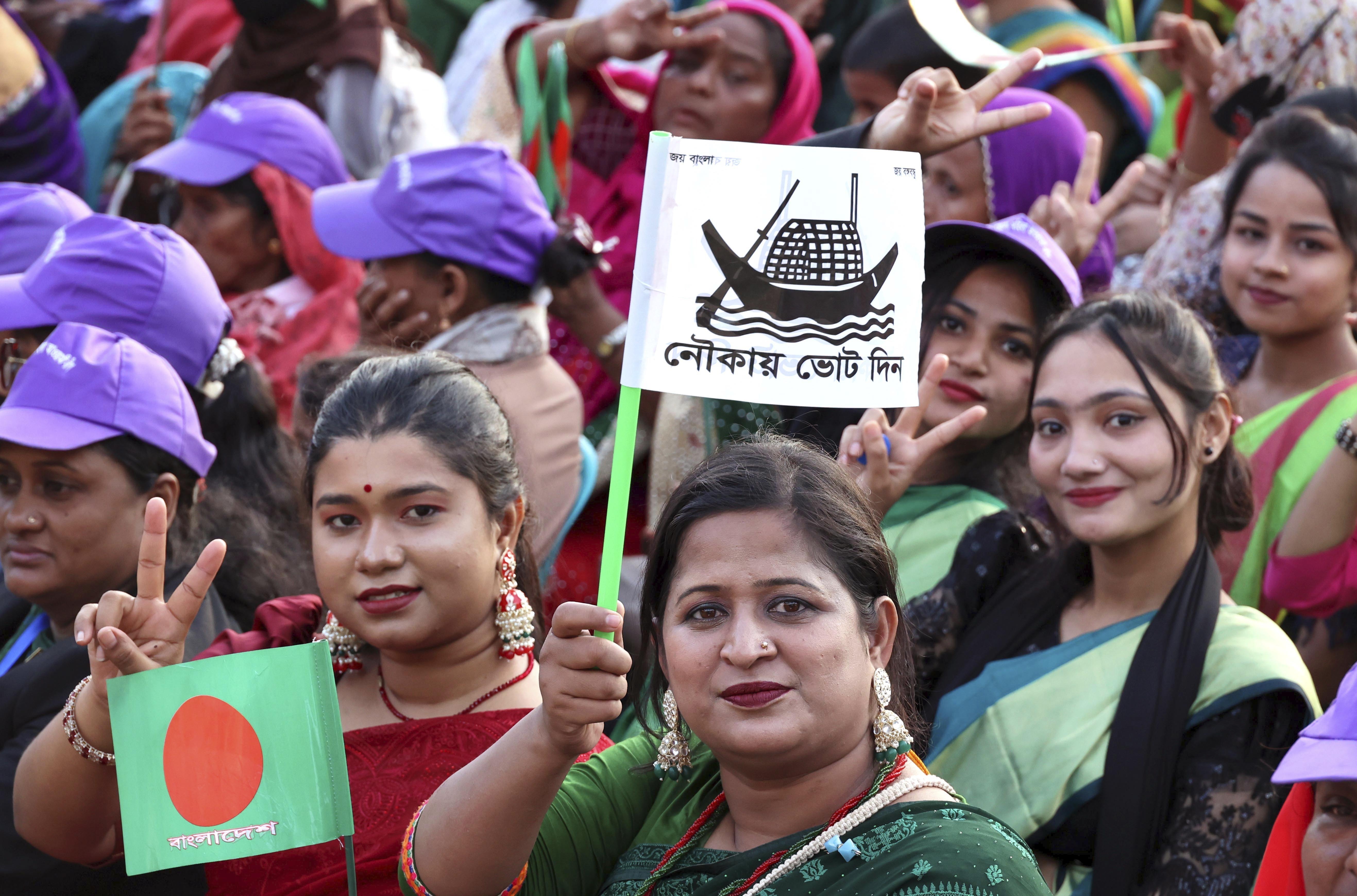 Supporters of the ruling Awami League