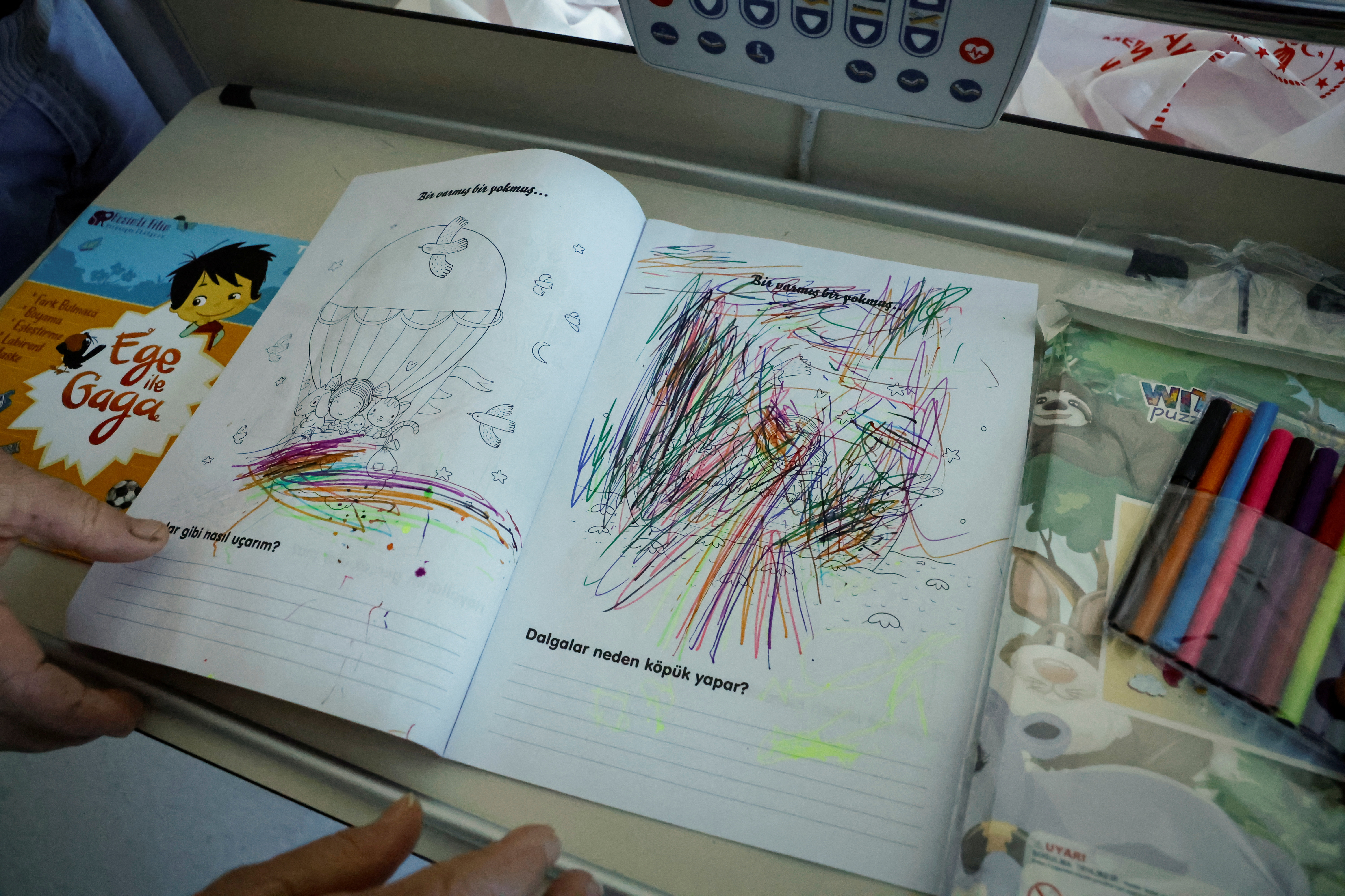 A boy's arduous steps on prosthetic legs after Turkey's earthquake