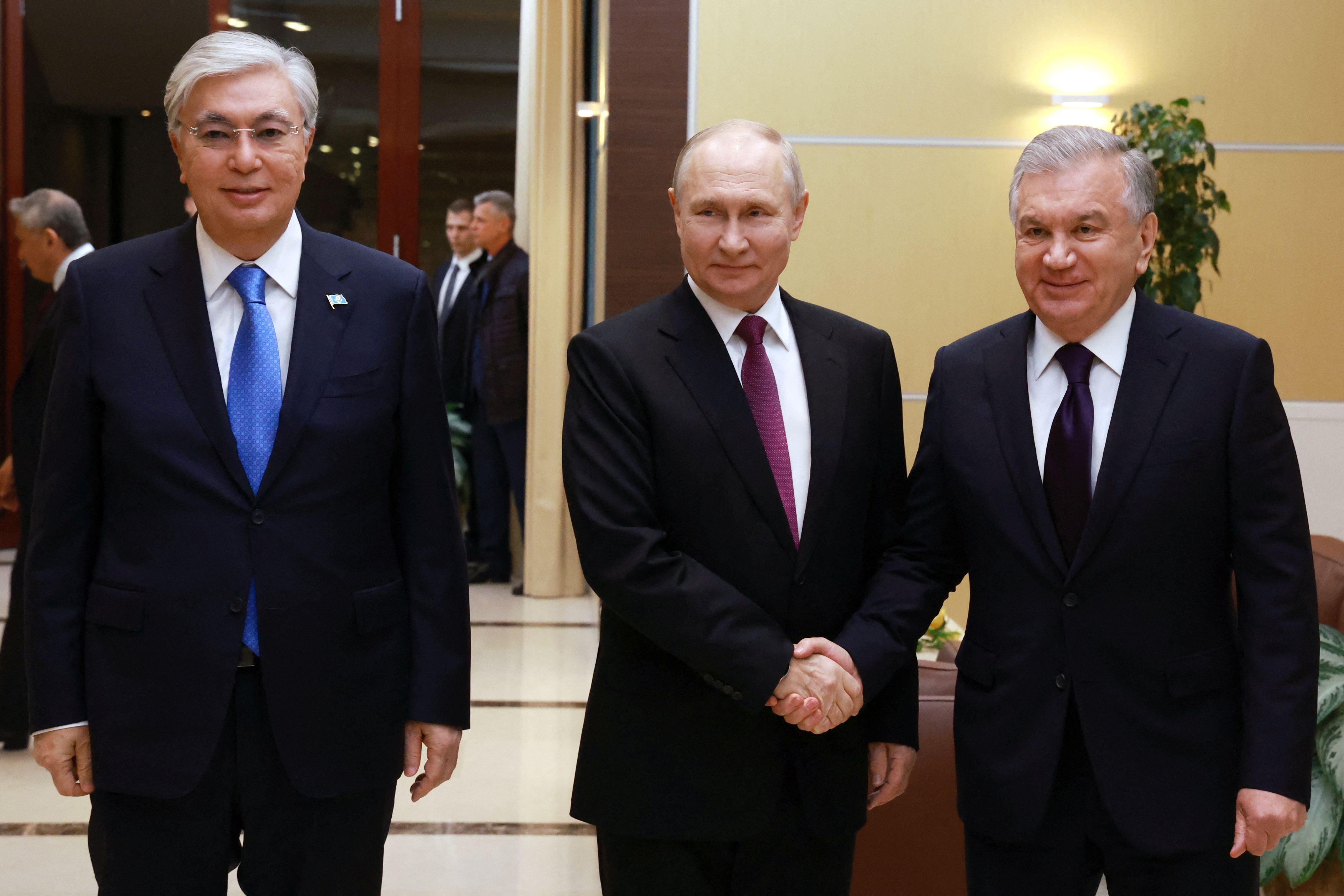 Russian President Vladimir Putin meets with Kazakh President Kassym-Jomart Tokayev and Uzbek President Shavkat Mirziyoyev at the Novo-Ogaryovo state residence outside Moscow, Russia October 7, 2023. Sputnik/Vyacheslav Prokofyev/Pool via REUTERS ATTENTION EDITORS - THIS IMAGE WAS PROVIDED BY A THIRD PARTY.