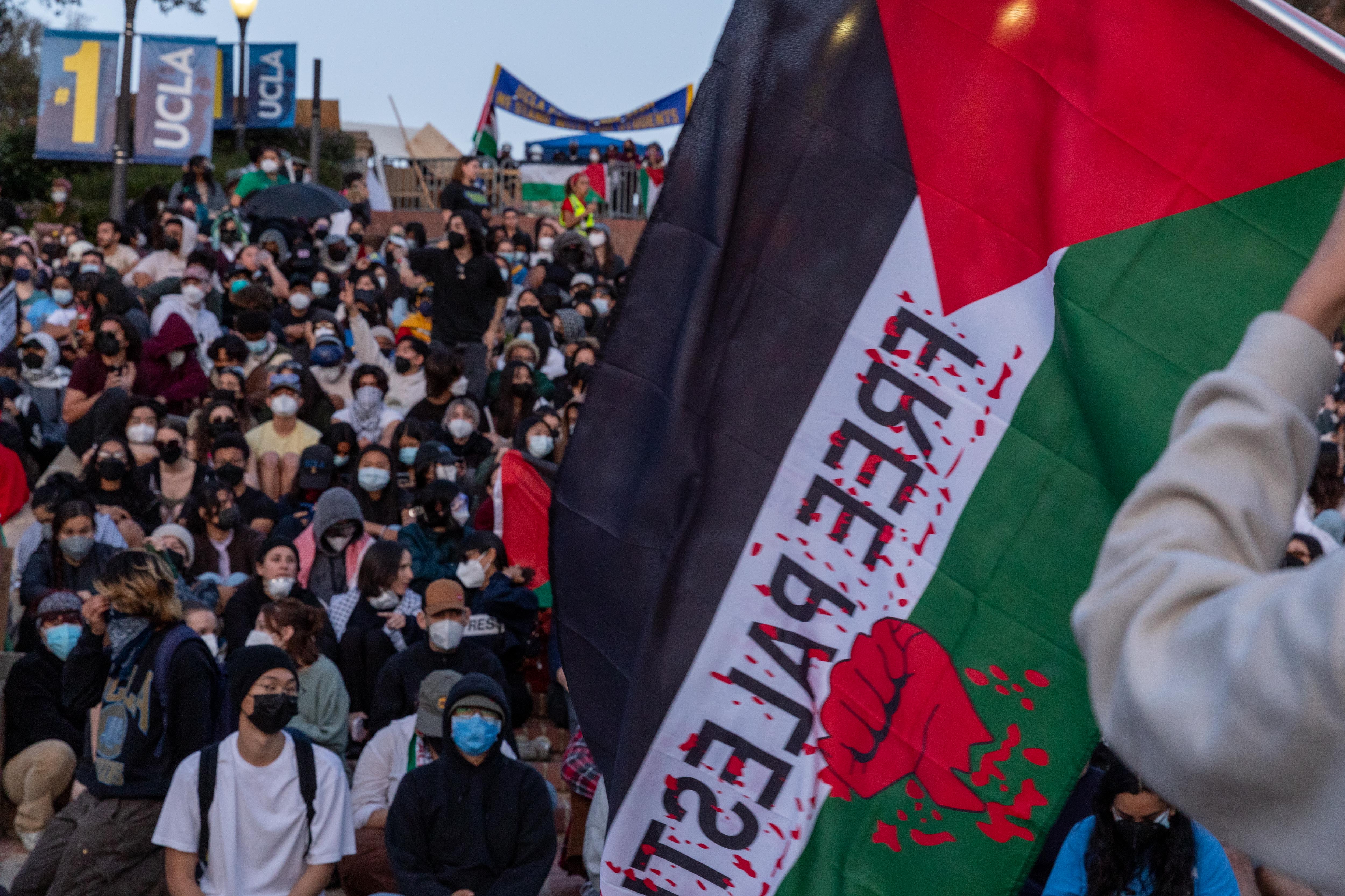 LOS ANGELES, UNITED STATES - MAY 01: Pro-Palestinian students at UCLA campus set up encampment in support of Gaza and protest the Israeli attacks in Los Angeles, California, United States on May 01, 2024. ( Grace Yoon - Anadolu Agency )