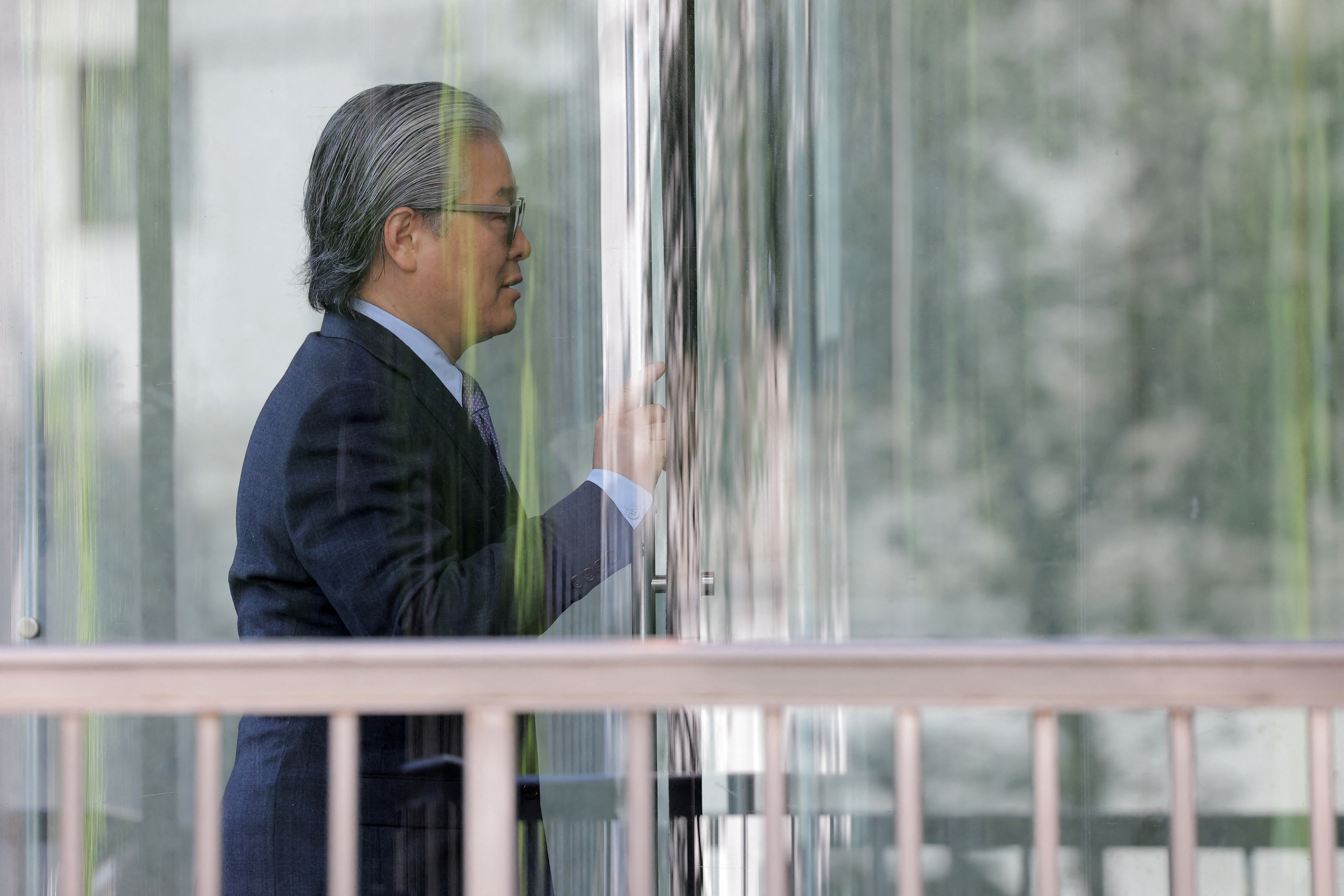 Sung Kook (Bill) Hwang, the founder and head of the private investment firm Archegos, arrives for his trial at the Manhattan Federal Courthouse in New York City, U.S.
