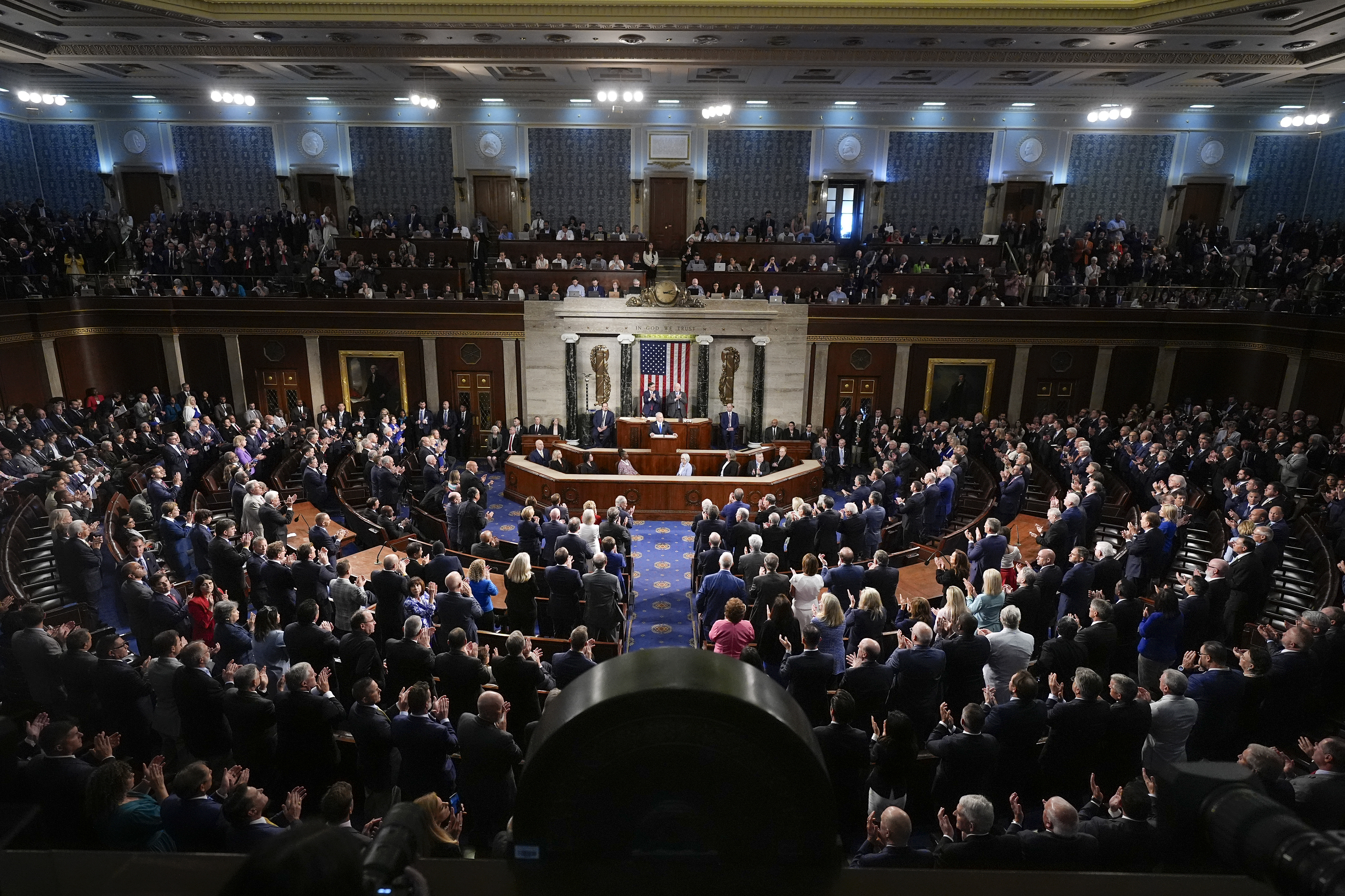 Netanyahu speaks before US Congress.