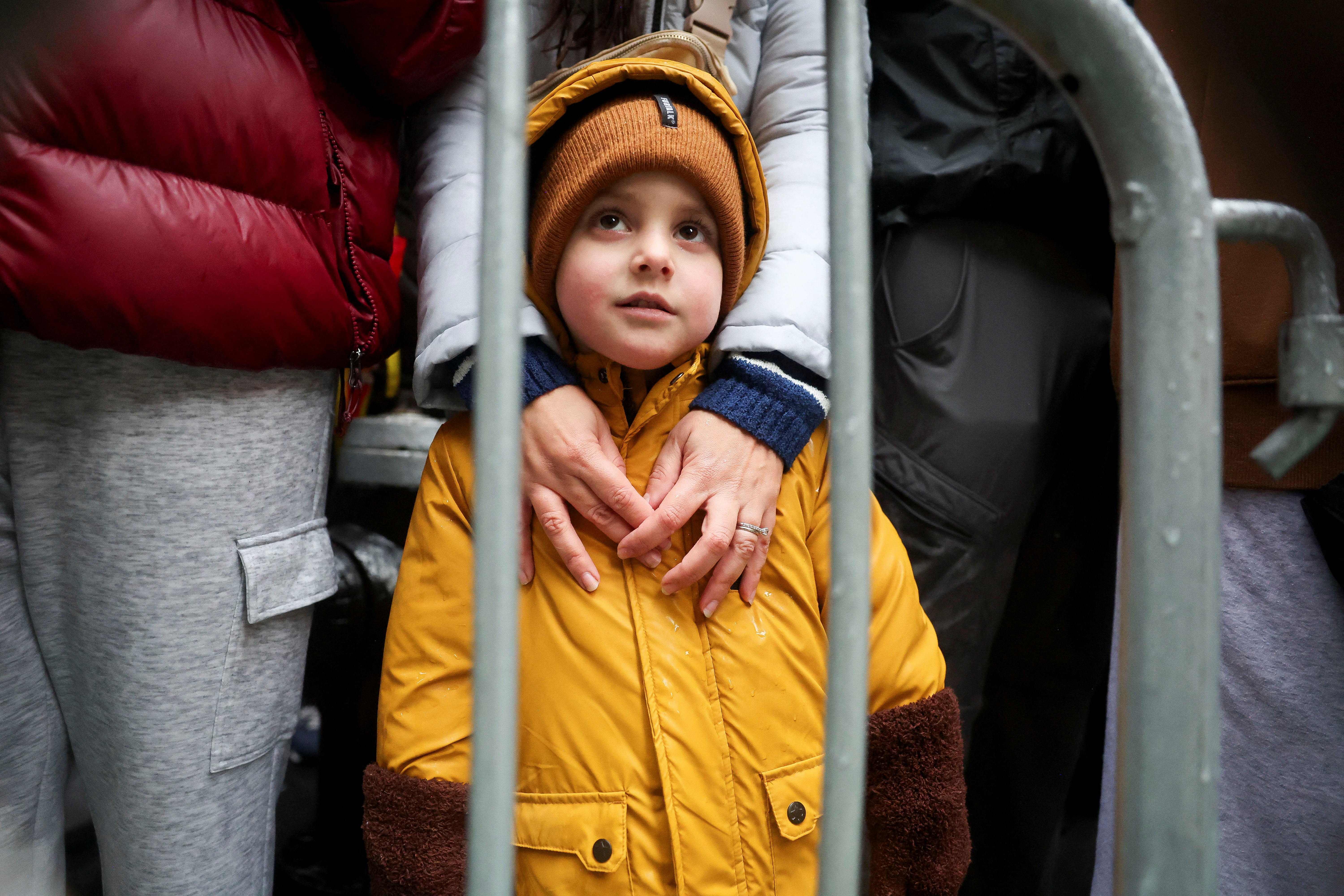 A child spectator of the Macy's Thanksgiving Day parade