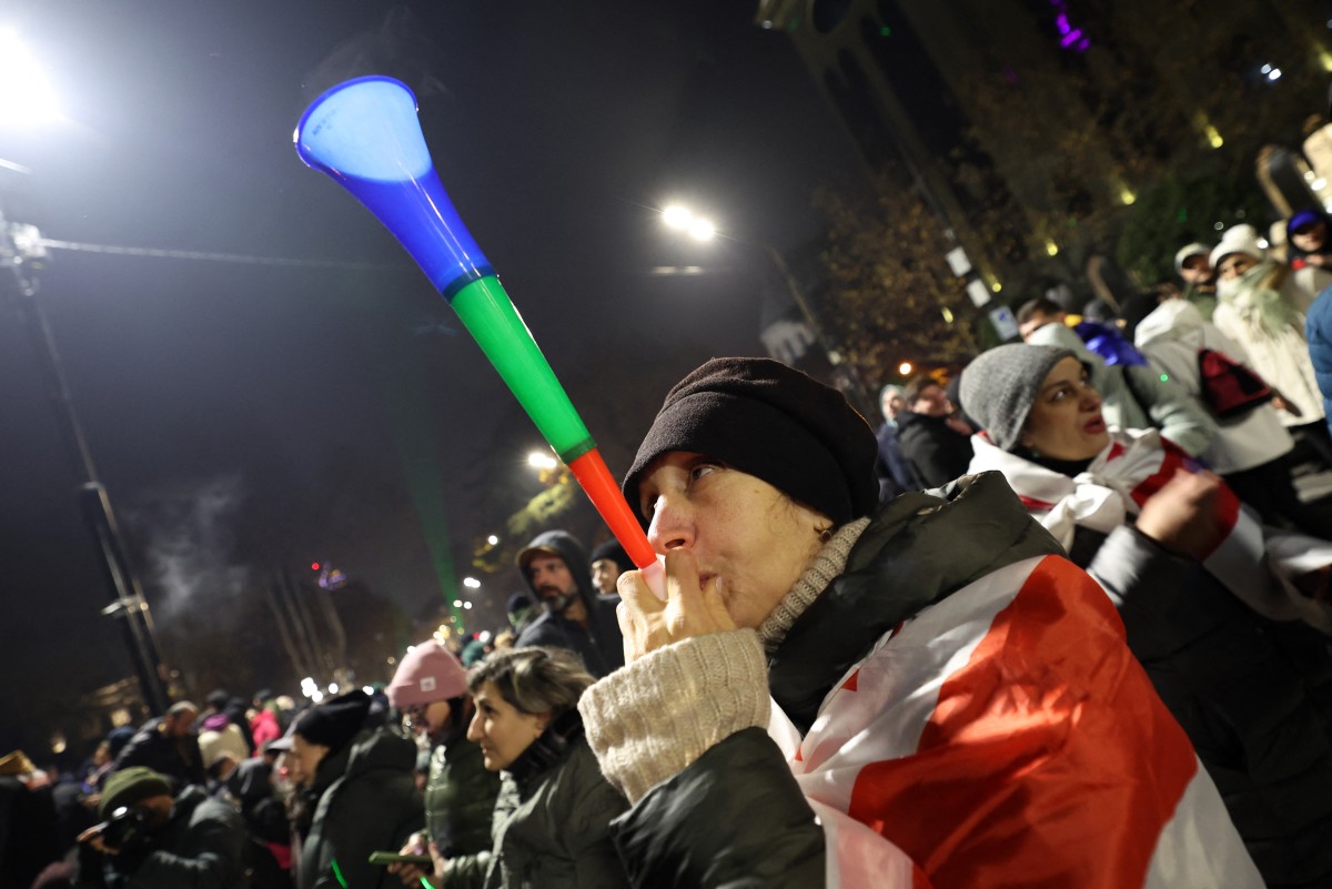 Thousands rally in Georgia's 12th day of pro-EU protests