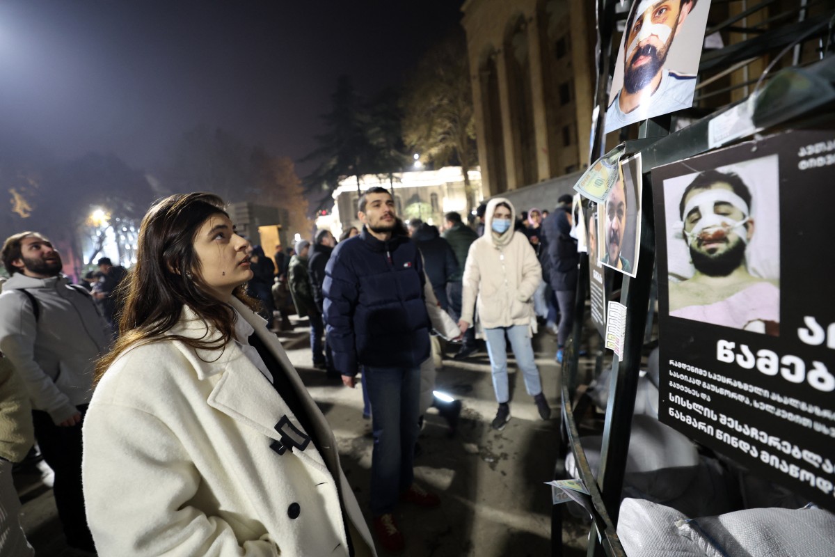 Thousands rally in Georgia's 12th day of pro-EU protests