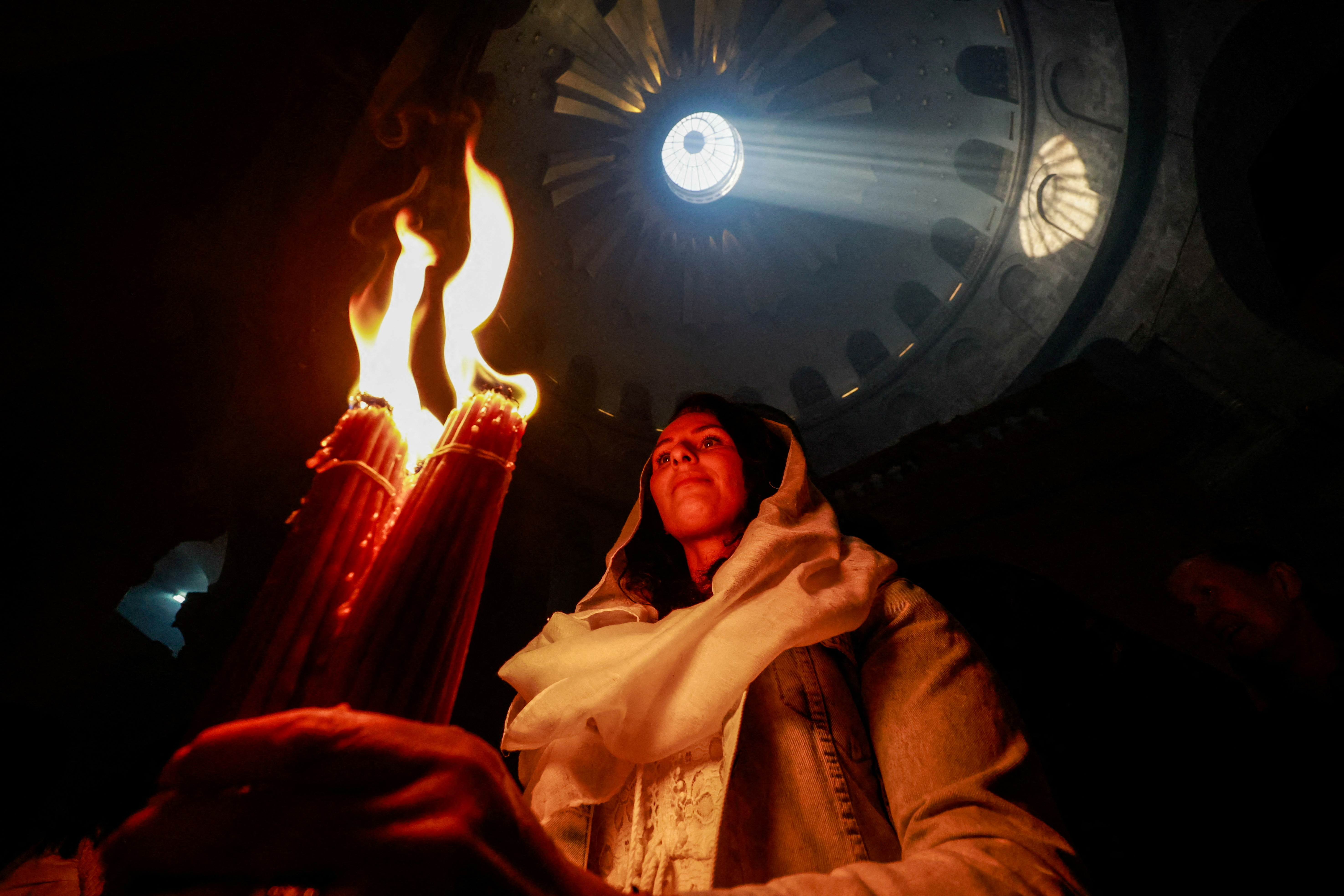 Thousands gather for centuries-old Holy Fire ceremony in Jerusalem
