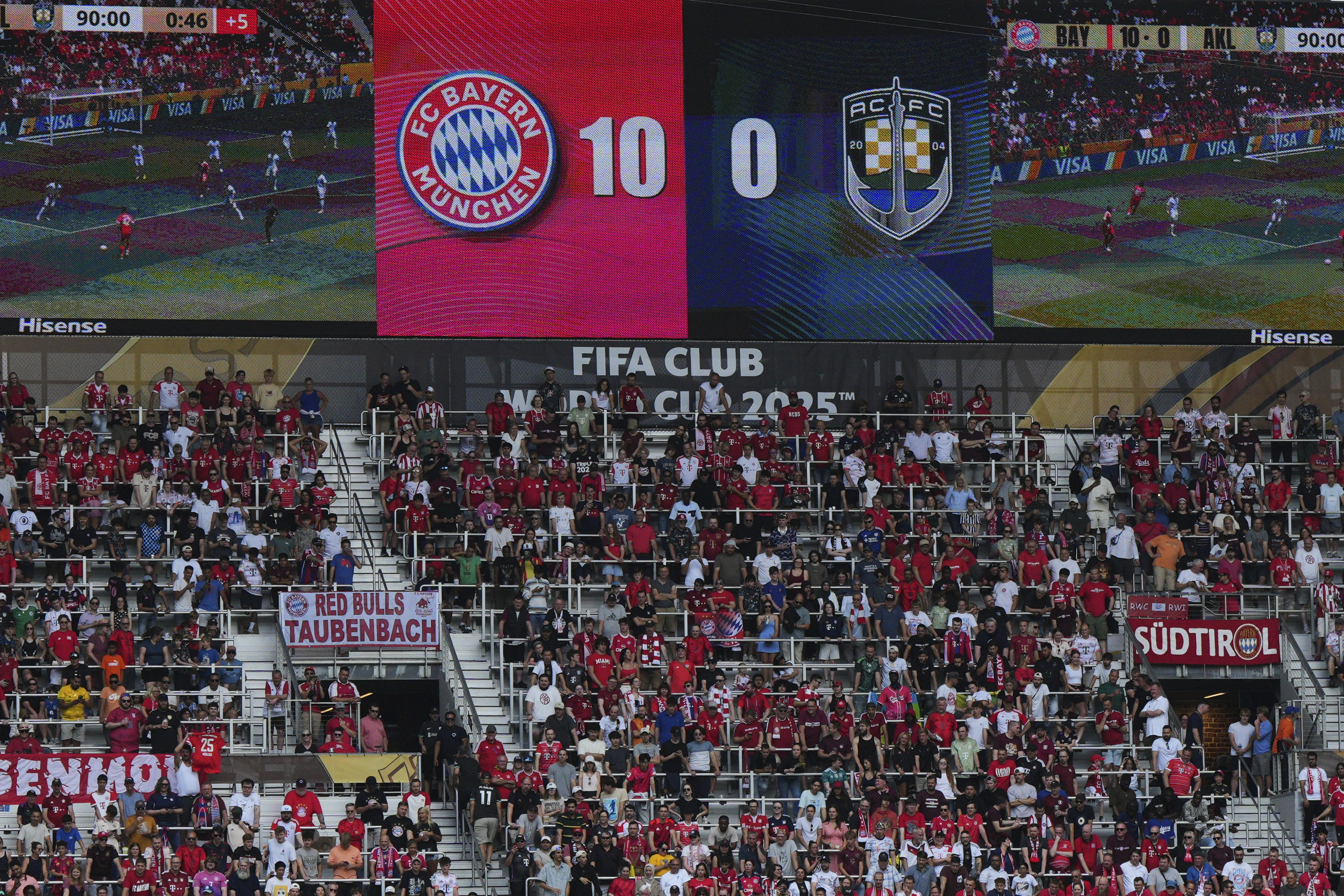 El marcador con el resultado 10-0 del Bayern Munich ante el Auckland City en el encuentro del Grupo C del Mundial de Clubes el domingo 15 de junio del 2025. (AP Foto/Jeff Dean)