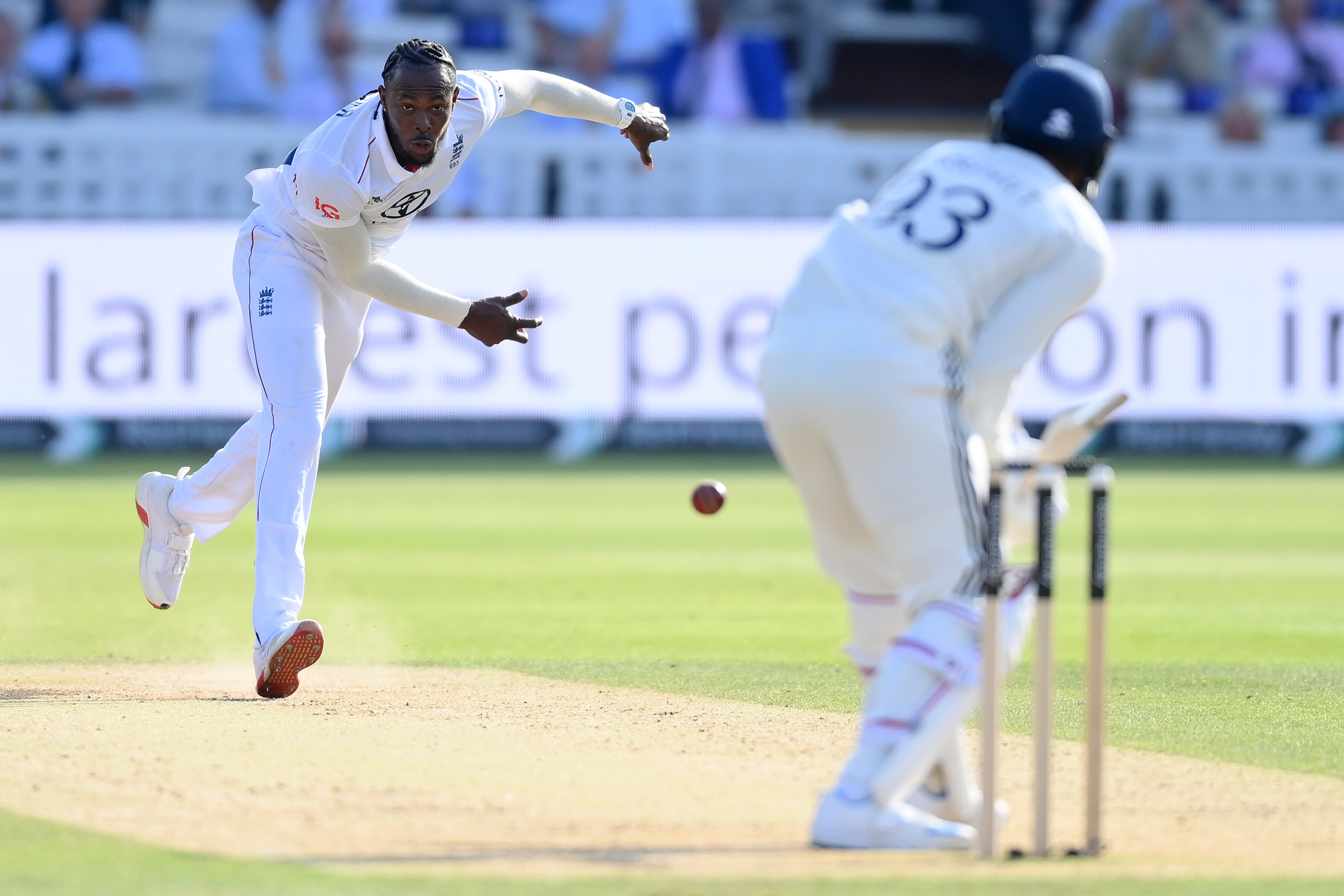 Jofra Archer of England bowls to Jasprit Bumrah of India during day three of the third Test