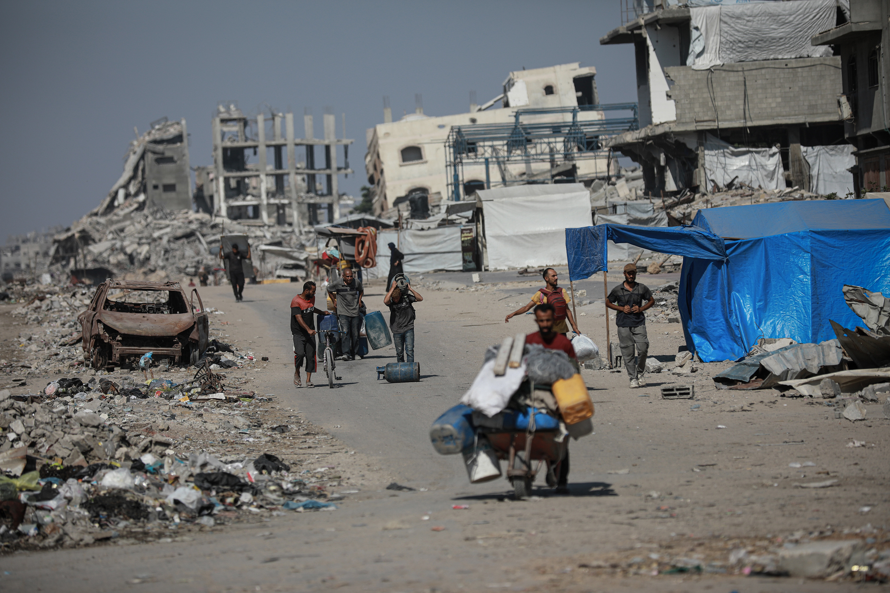 Palestinians flee Israel’s fierce bombardment of Gaza City