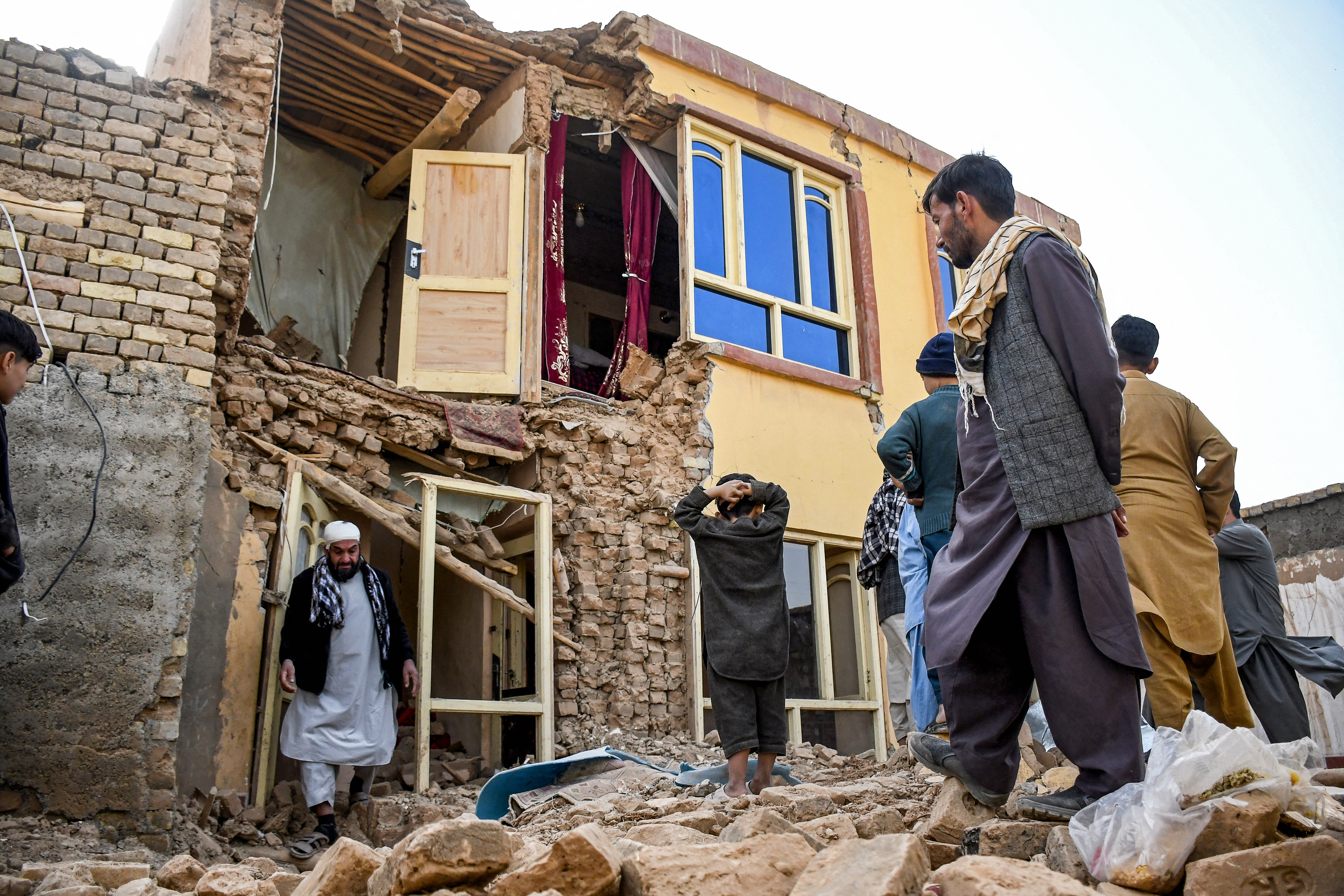 A powerful 6.3 magnitude earthquake has shaken northern Afghanistan, killing at least 20 people and injuring over 500.