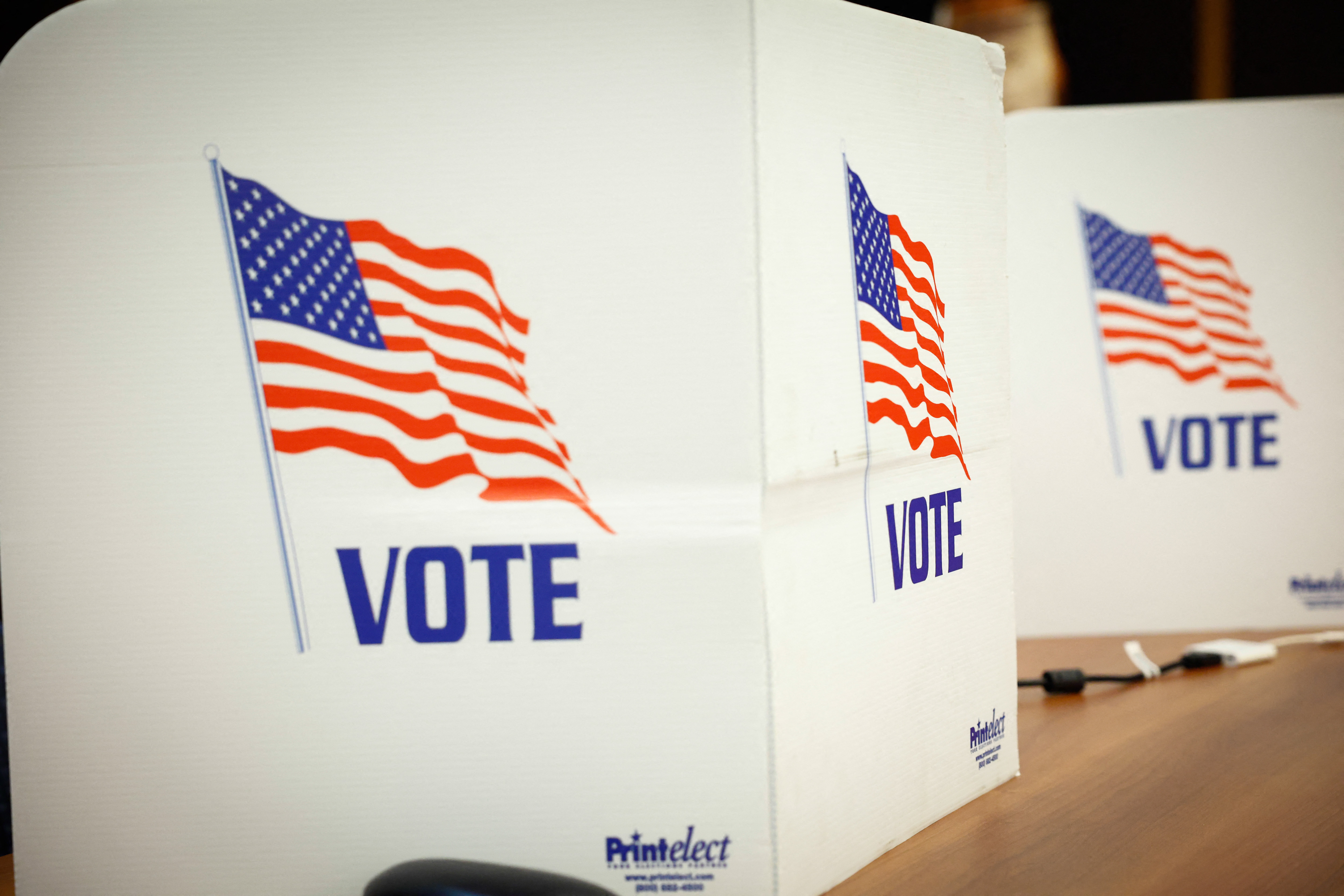 BRIDGEWATER, NEW JERSEY - OCTOBER 31: Voters cast their ballots during early voting on October 31, 2025 in Bridgewater, New Jersey. Republican candidate, assembly member Jack Ciattarelli will face off against Democrat Rep. Mikie Sherrill (D-NJ) in a tightly contested race for New Jersey governor on November 4. Kena Betancur/Getty Images/AFP (Photo by KENA BETANCUR / GETTY IMAGES NORTH AMERICA / Getty Images via AFP)