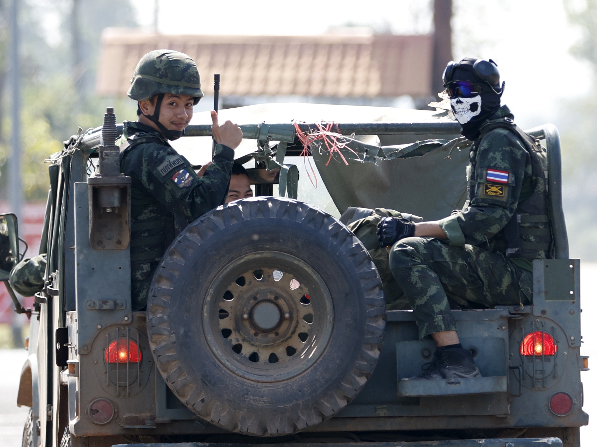 Thai soldiers