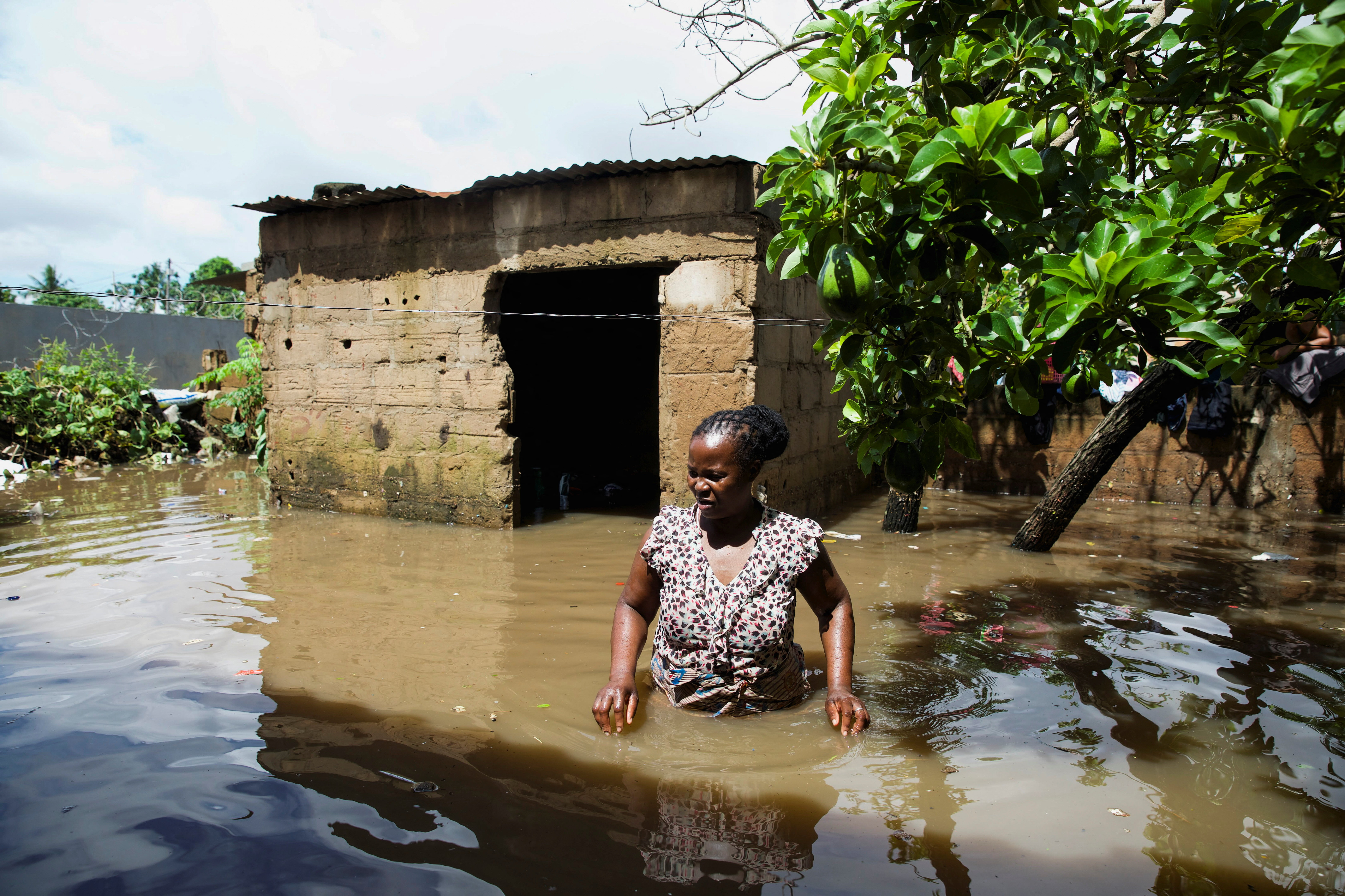 Torrential rains displace thousands in Mozambique as floods wreak havoc