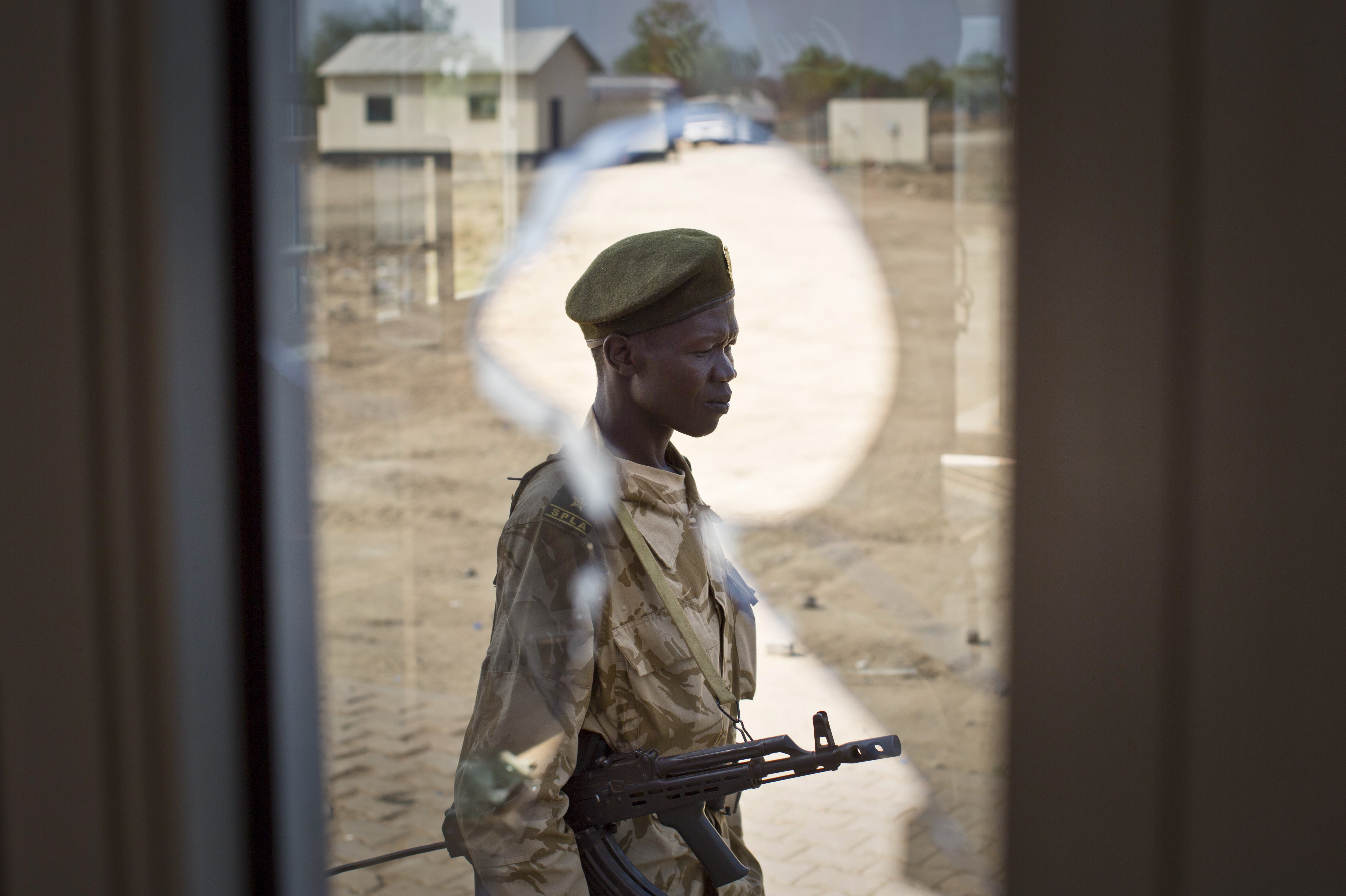 A South Sudanese government soldier at the airport in Bor, Jonglei state, South Sudan