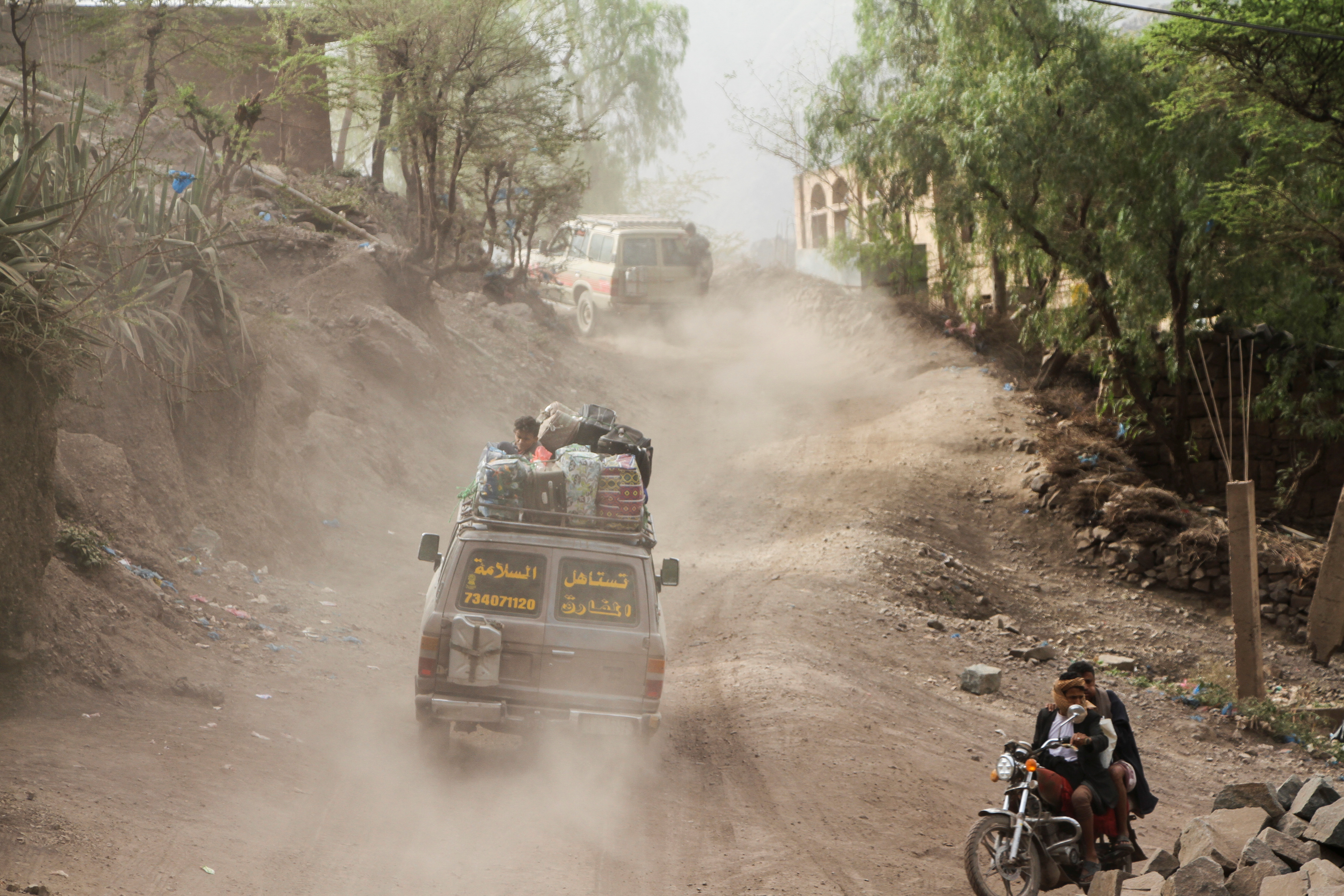 A taxi vehicle drives on a detour mountain road around Taiz, Yemen May 21, 2022. Picture taken May 21, 2022. REUTERS/Anees Mahyoub