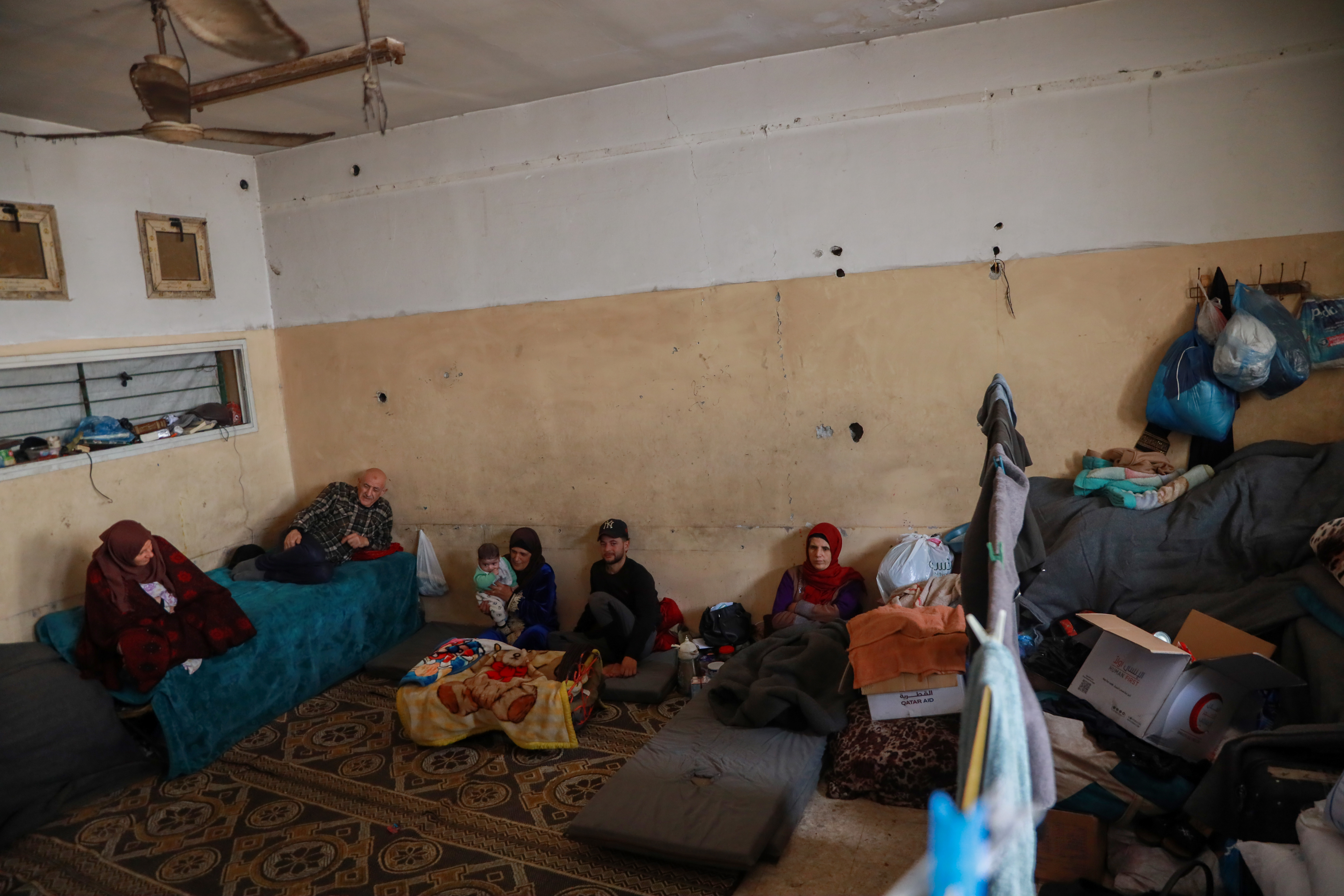 Gaza parenting story [Abdelhakim Abu Riash/Al Jazeera] (RESTRICTEF)