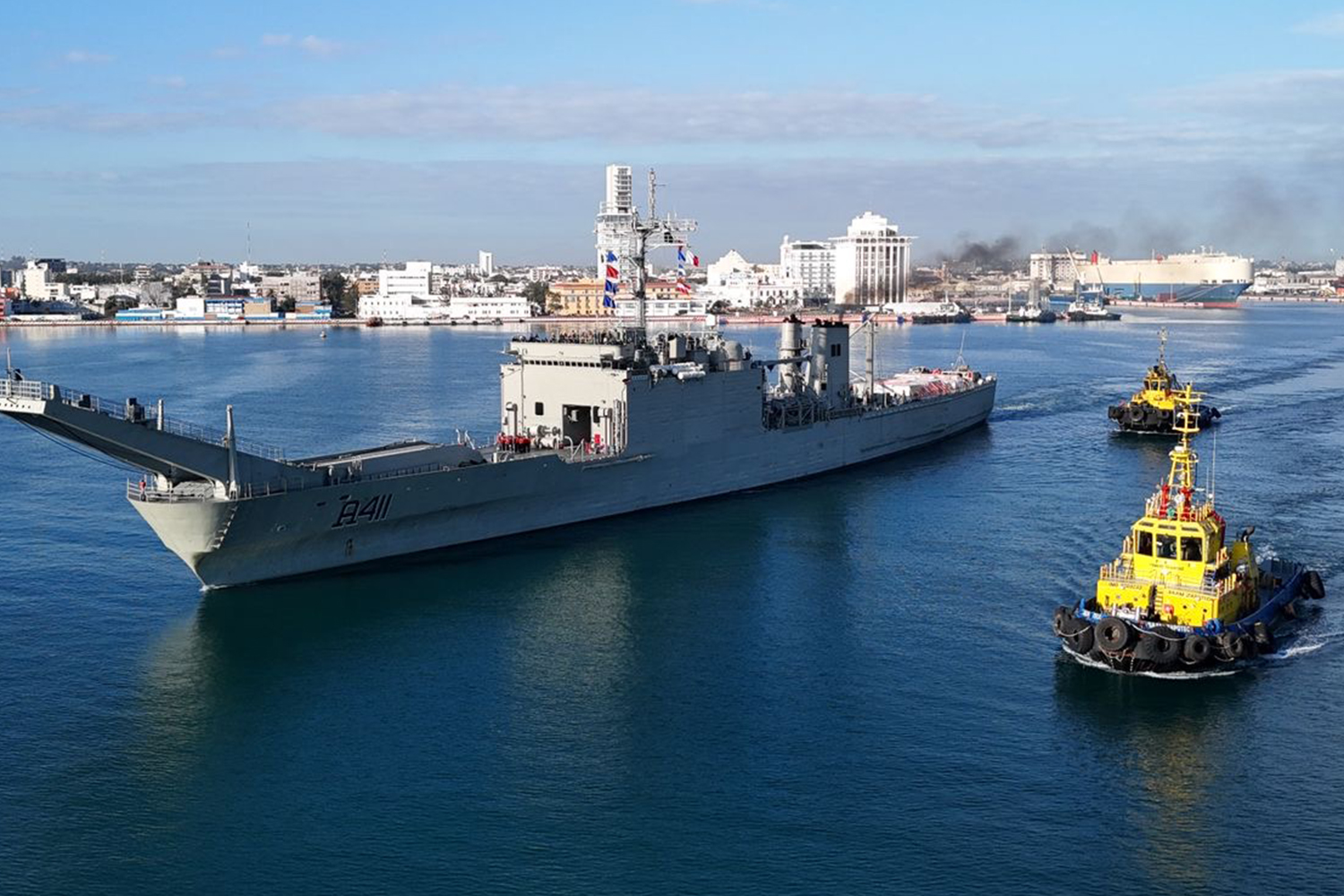 VERACRUZ, MEXICO – FEBRUARY 9: (—FOR EDITORIAL USE ONLY – CREDIT REQUIRED – “MINISTRY OF FOREIGN AFFAIRS PRESS / HANDOUT” – NO MARKETING OR ADVERTISING CAMPAIGNS – DISTRIBUTED AS A CUSTOMER SERVICE—)The Mexican government has dispatched humanitarian aid to the people of Cuba aboard two ships of the Mexican Navy. More than 800 tons of supplies were transported by sea from Asipona, in Veracruz, Mexico, on February 9, 2026. Dr. Claudia Sheinbaum Pardo, Constitutional President of the United Mexican States, announced that the Mexican Navy is delivering humanitarian assistance to the Republic of Cuba using the logistics support vessels Papaloapan and Isla Holbox. Both ships departed today from the port of Veracruz carrying over 814 tons of food intended for the civilian population of Cuba. ( MINISTRY OF FOREIGN AFFAIRS PRESS - Anadolu Agency )